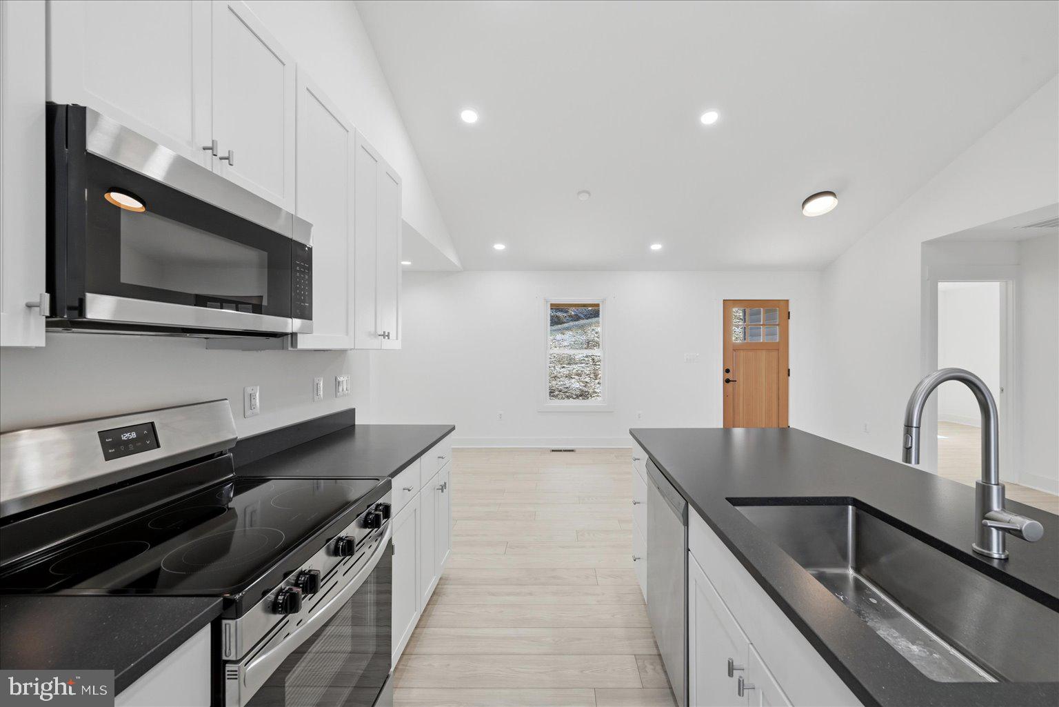 HIGH KNOB - Residential