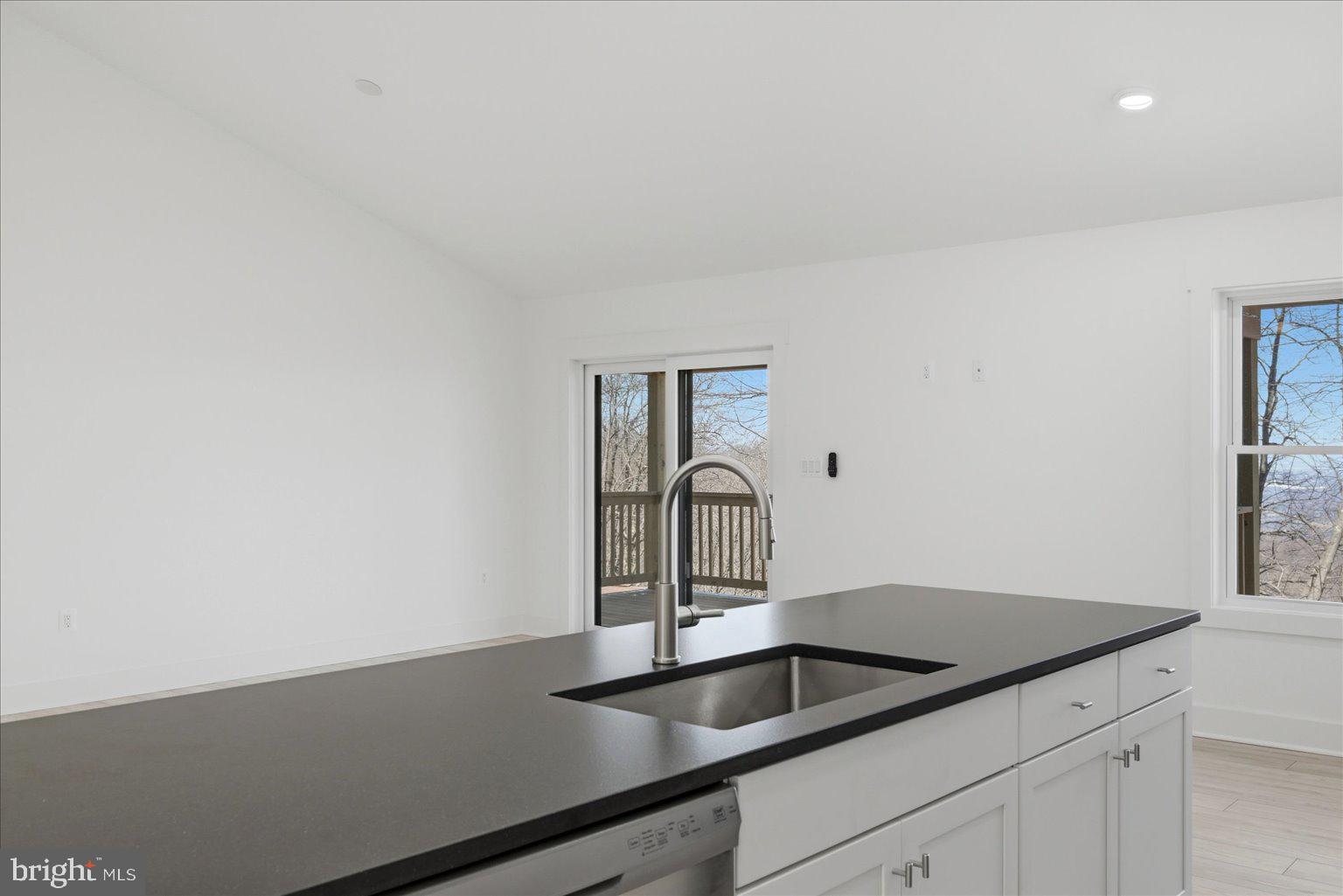 HIGH KNOB - Residential