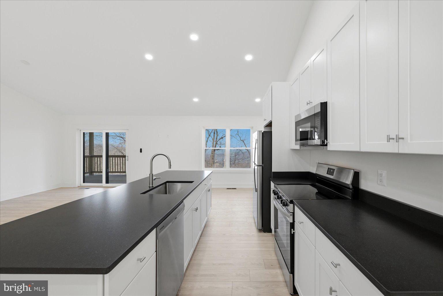 HIGH KNOB - Residential