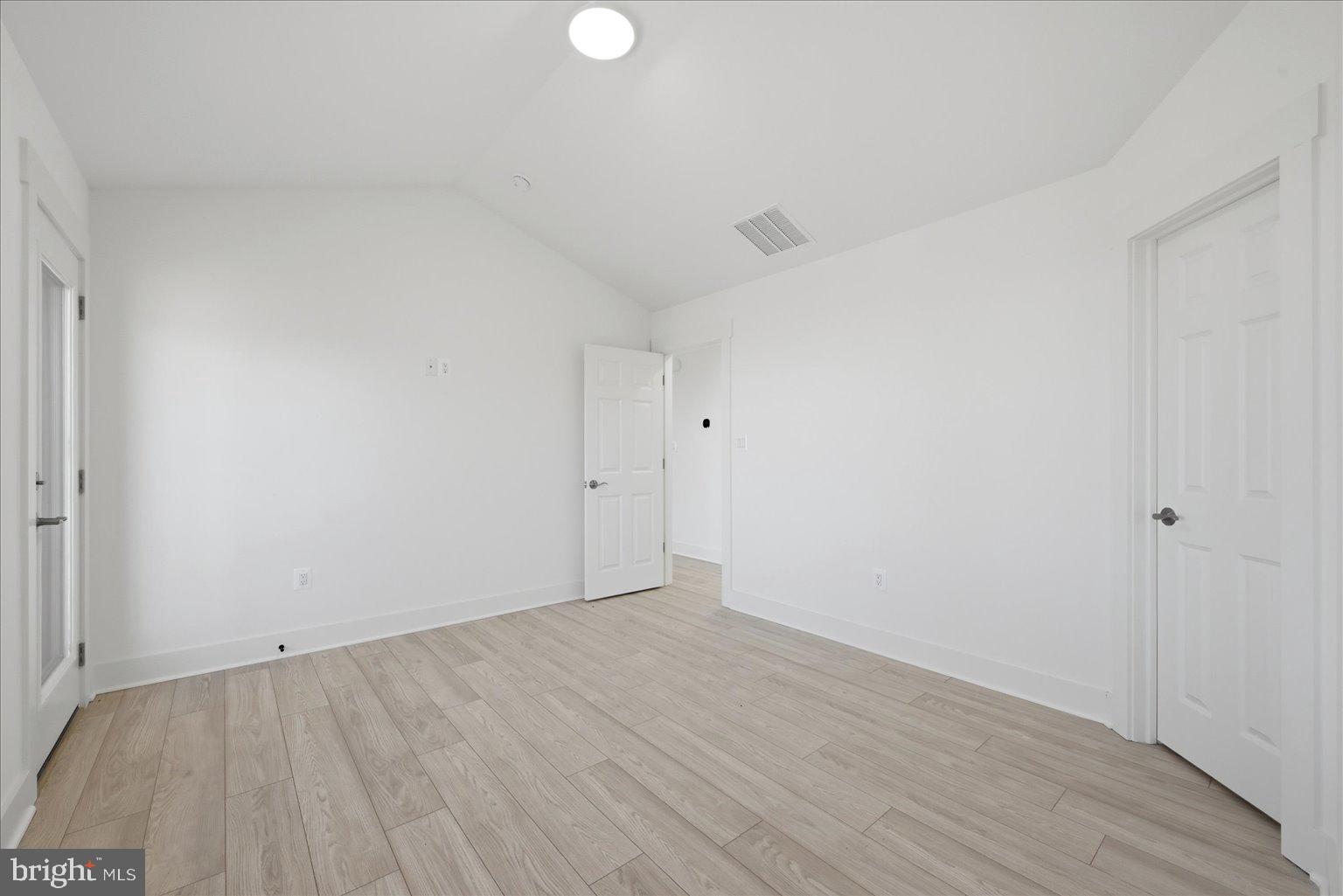 HIGH KNOB - Residential