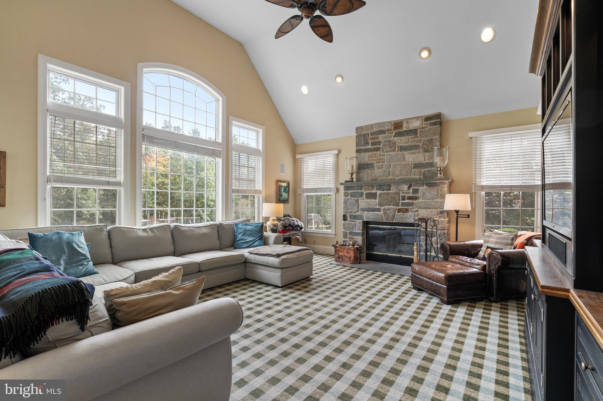 ASHBOURNE ESTATES - Residential