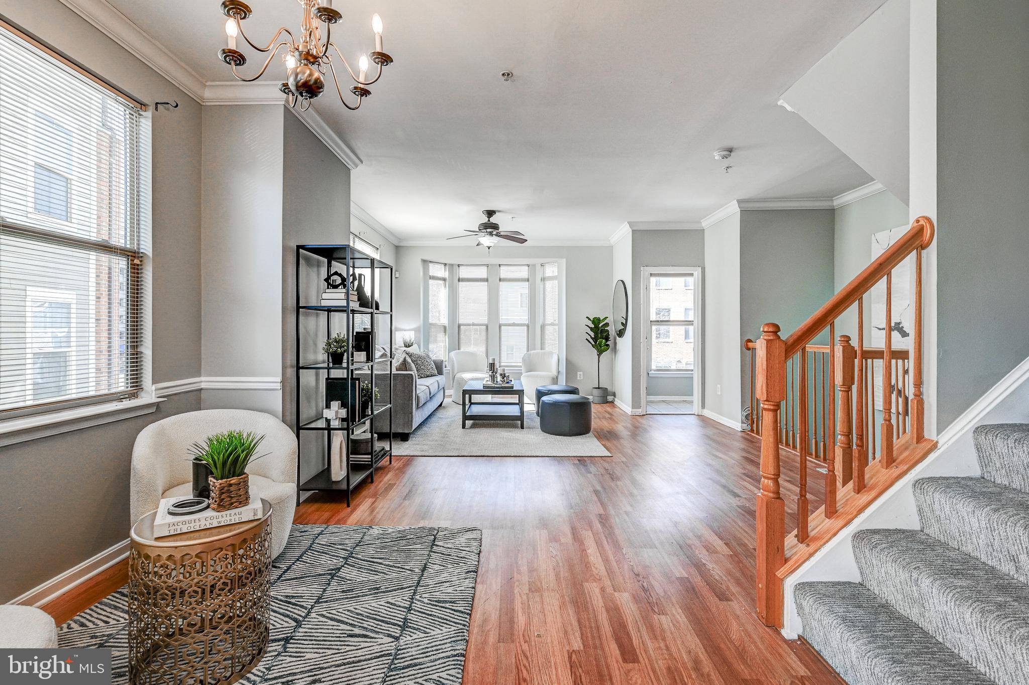 ALBEMARLE SQUARE - Residential