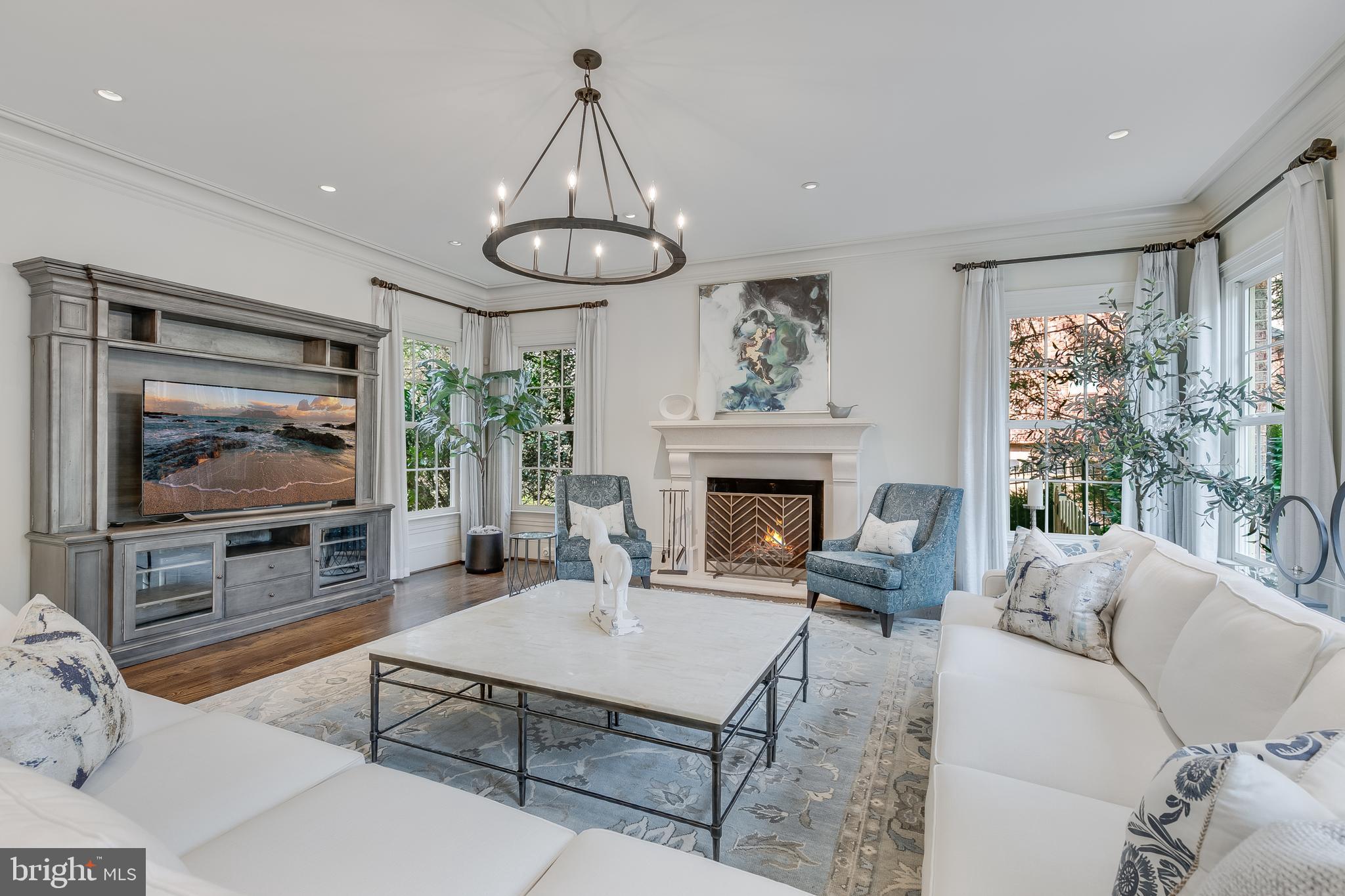 ELMWOOD ESTATES - Residential