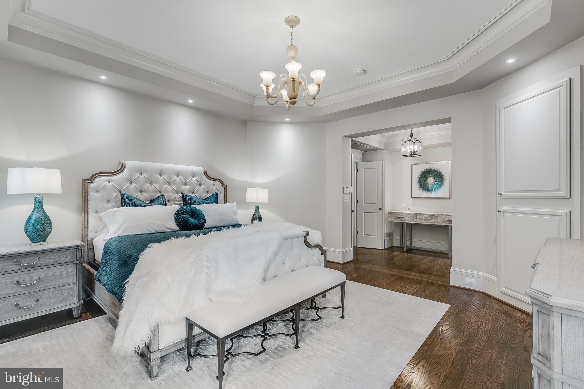 ELMWOOD ESTATES - Residential