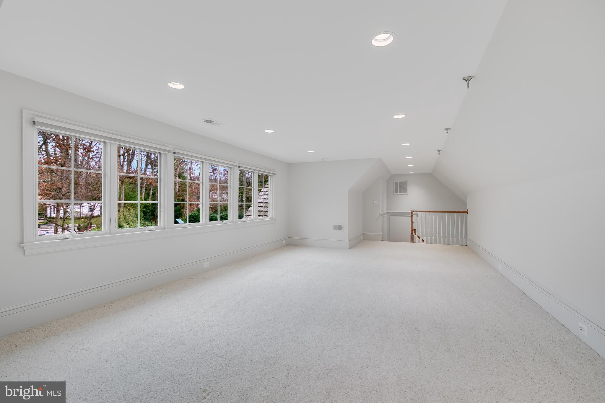 ELMWOOD ESTATES - Residential