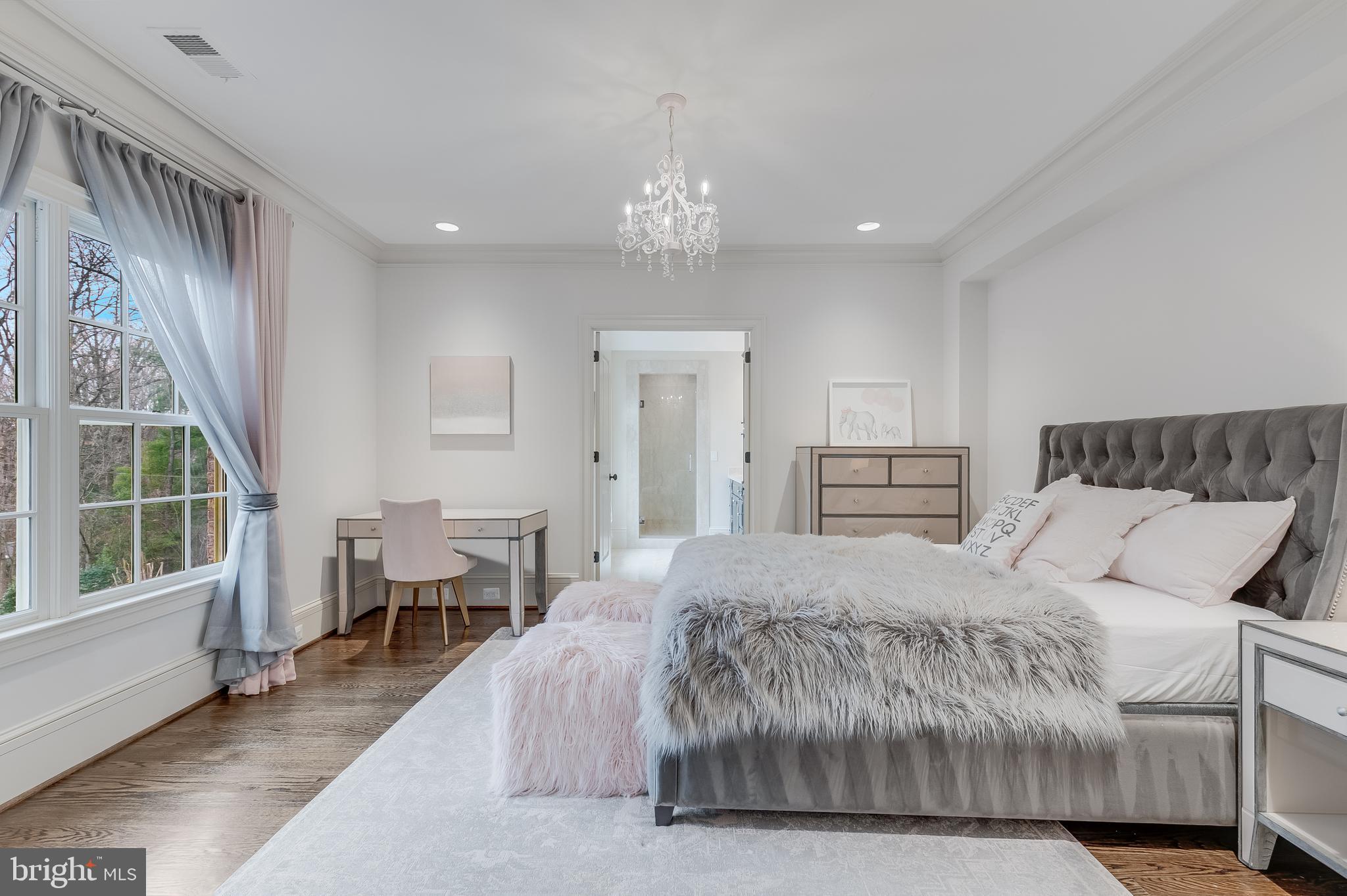 ELMWOOD ESTATES - Residential