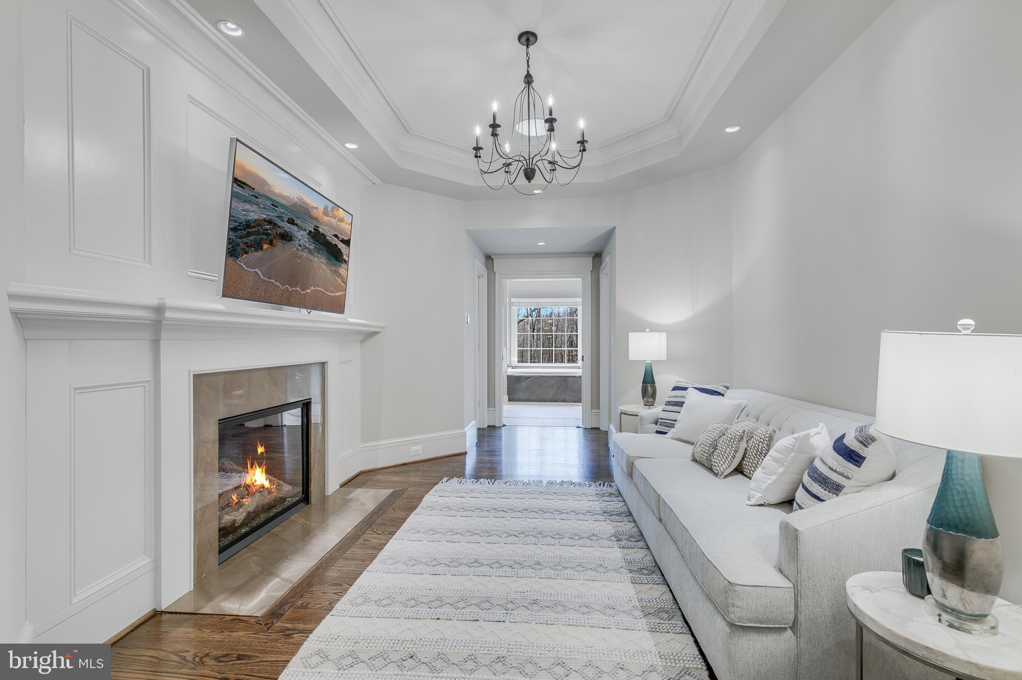 ELMWOOD ESTATES - Residential