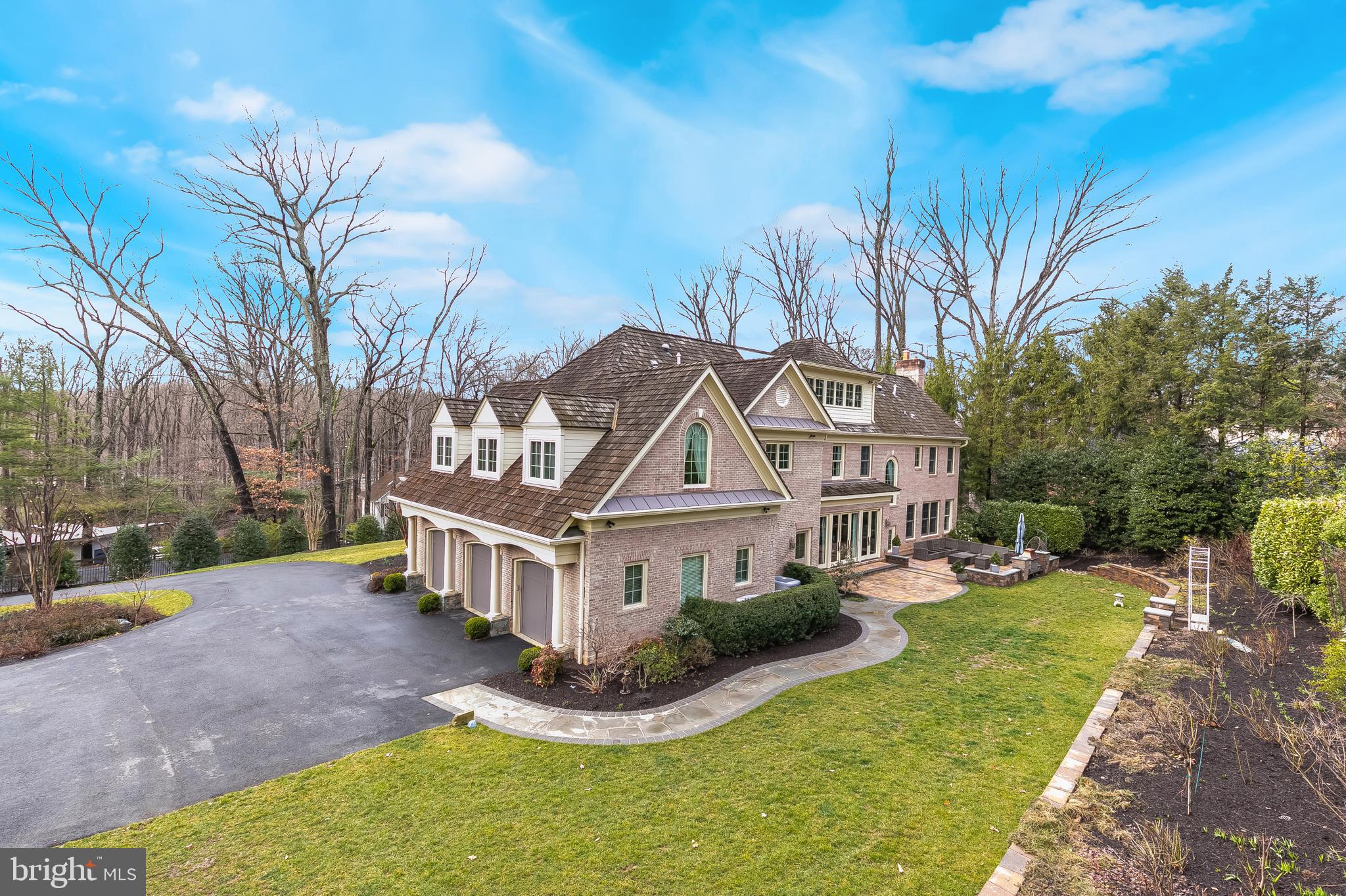 ELMWOOD ESTATES - Residential