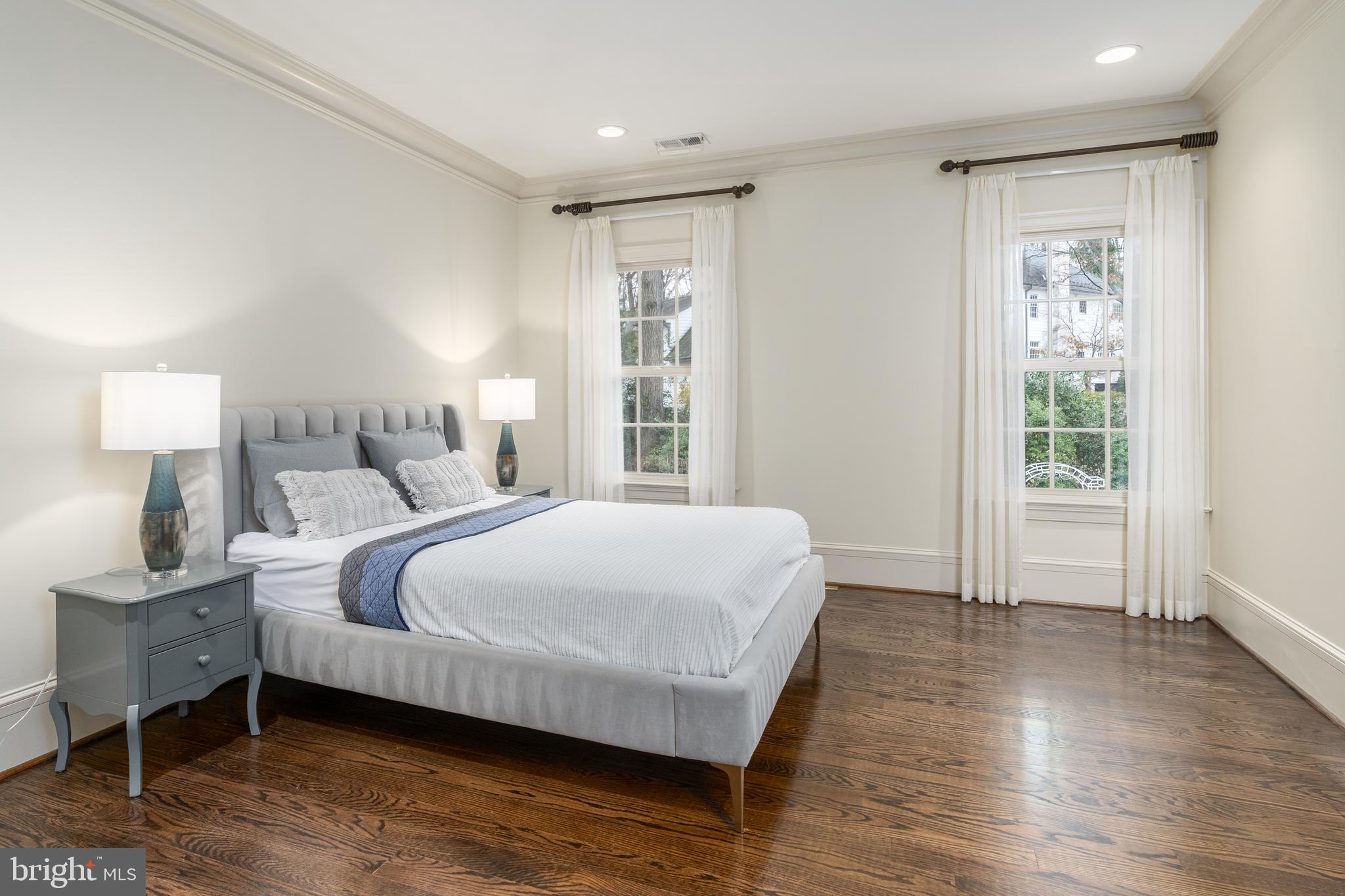 ELMWOOD ESTATES - Residential