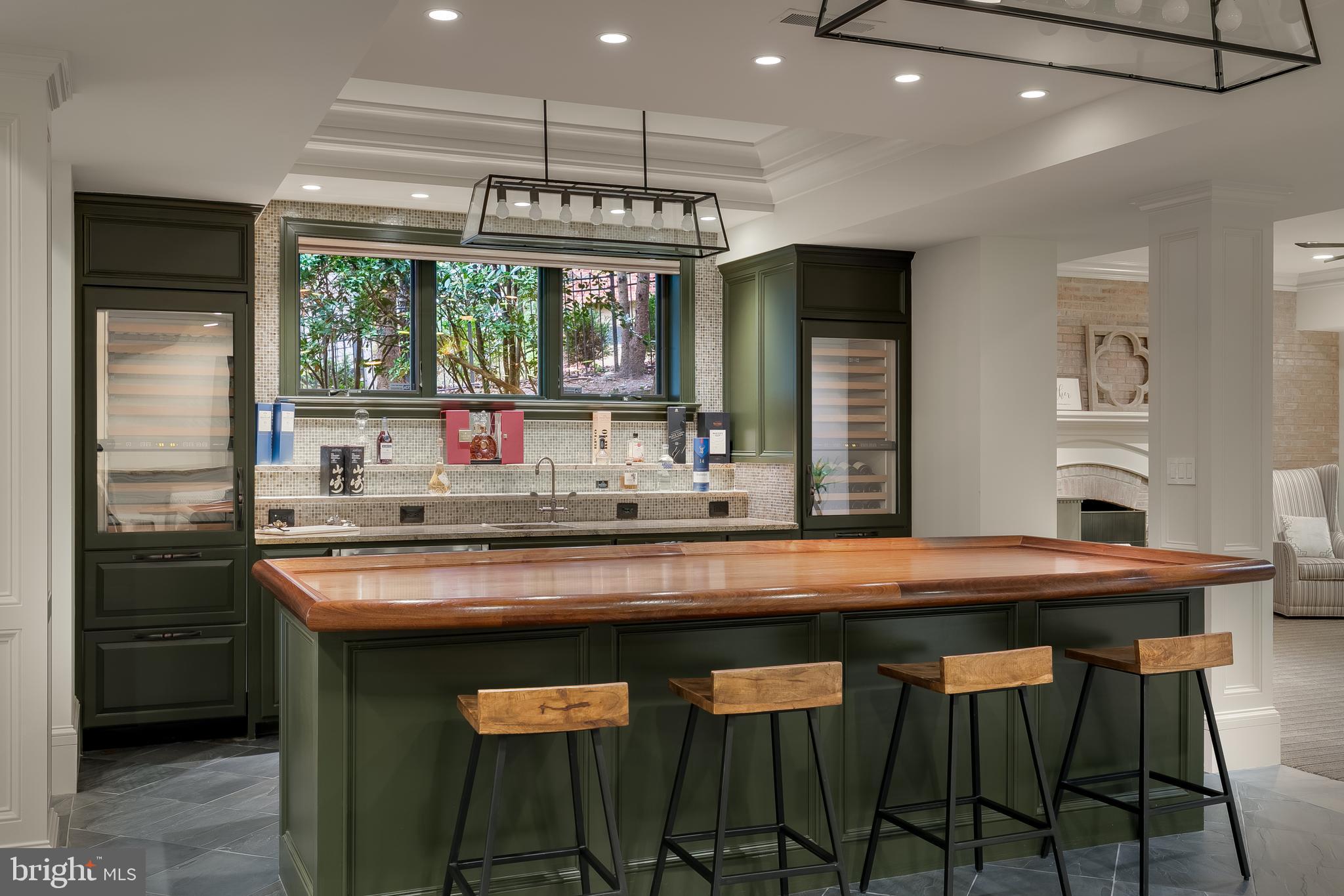 ELMWOOD ESTATES - Residential