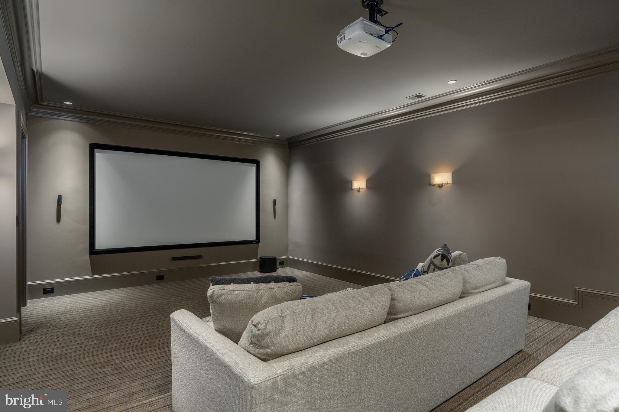 ELMWOOD ESTATES - Residential