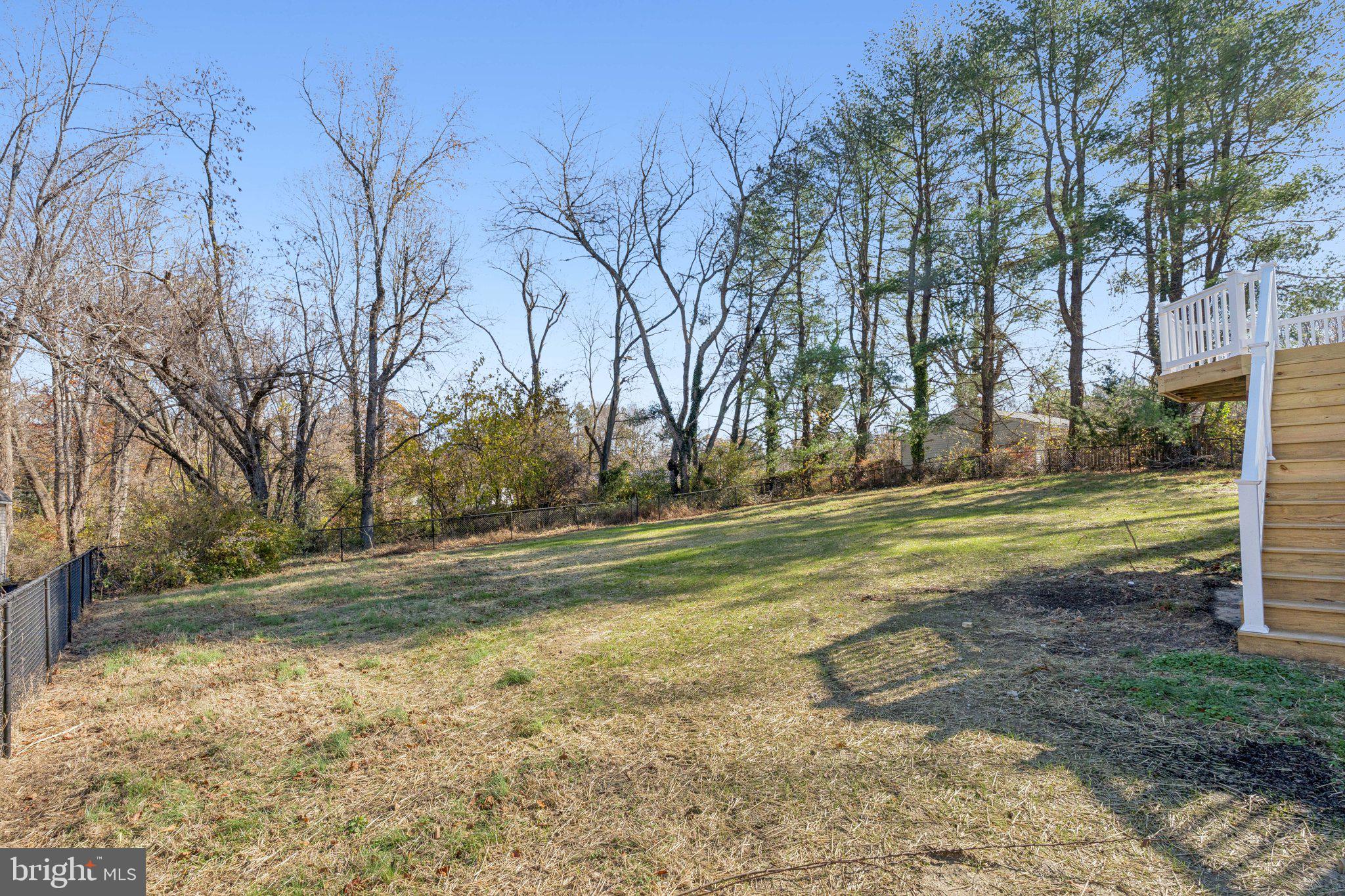 GOLDEN BEACH - Residential