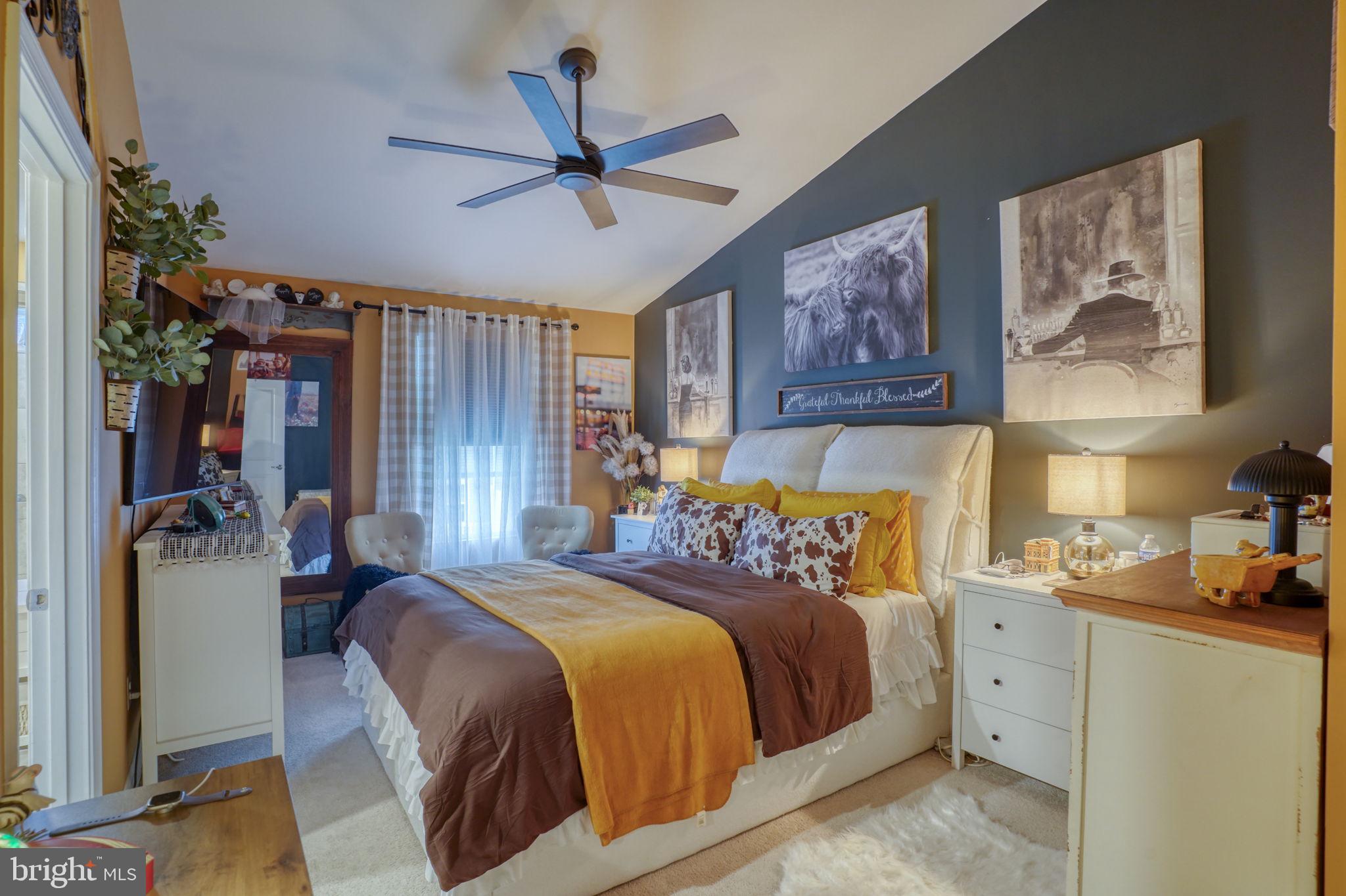 PLANTATION LAKES - Residential