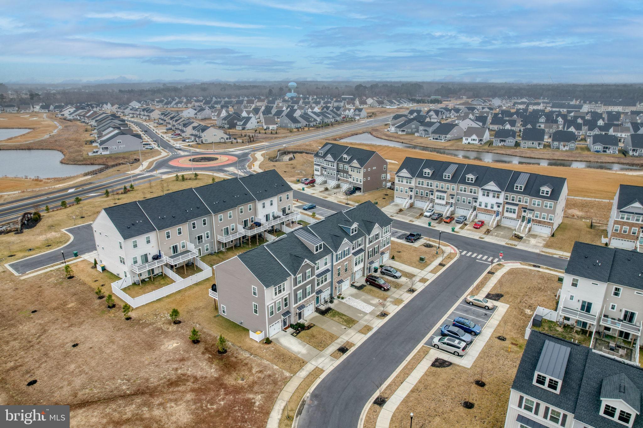 PLANTATION LAKES - Residential