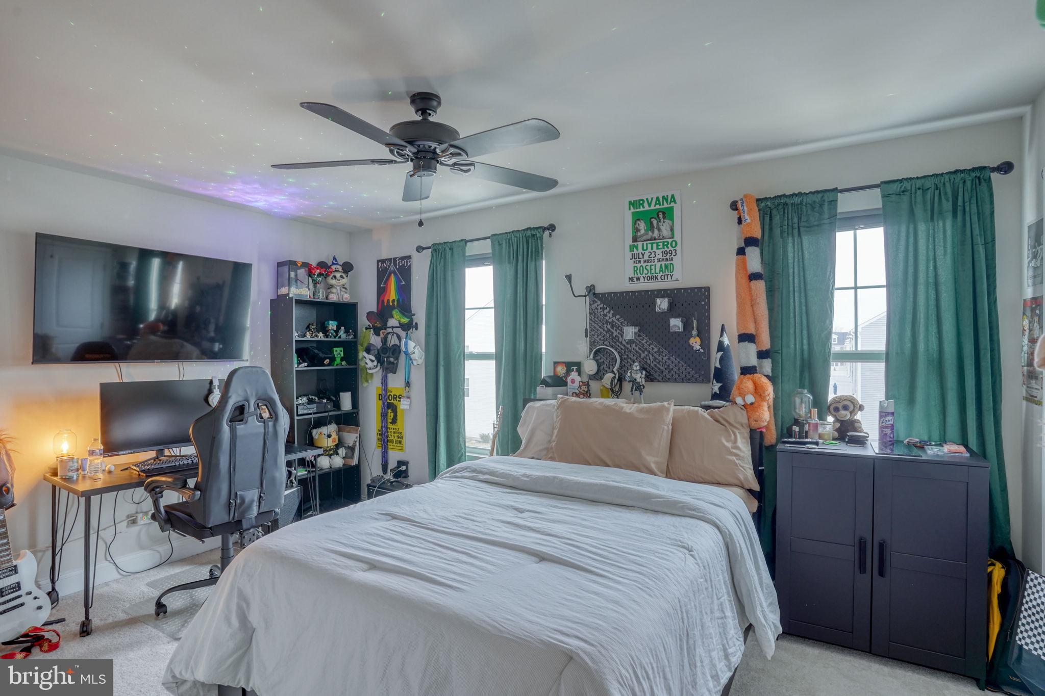 PLANTATION LAKES - Residential