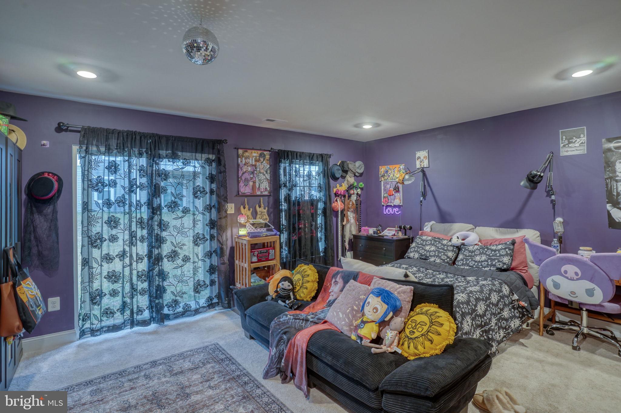 PLANTATION LAKES - Residential
