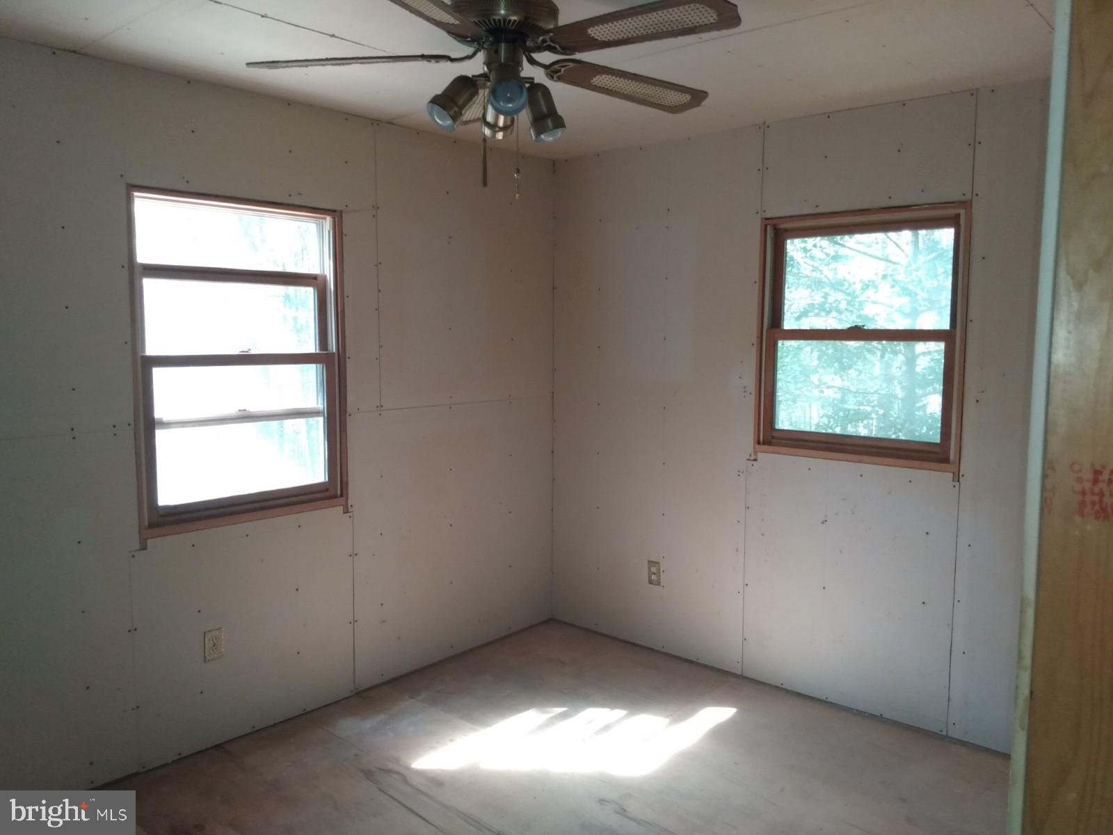 CAPON RIVER VISTA - Residential