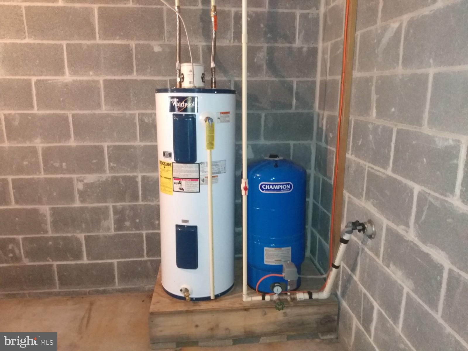 CAPON RIVER VISTA - Residential