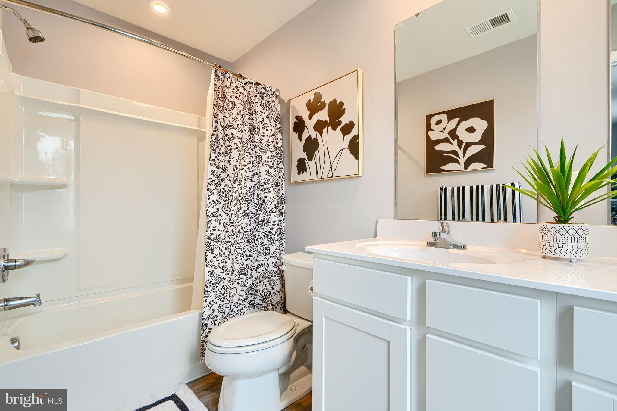 RIDGELY FOREST - Residential