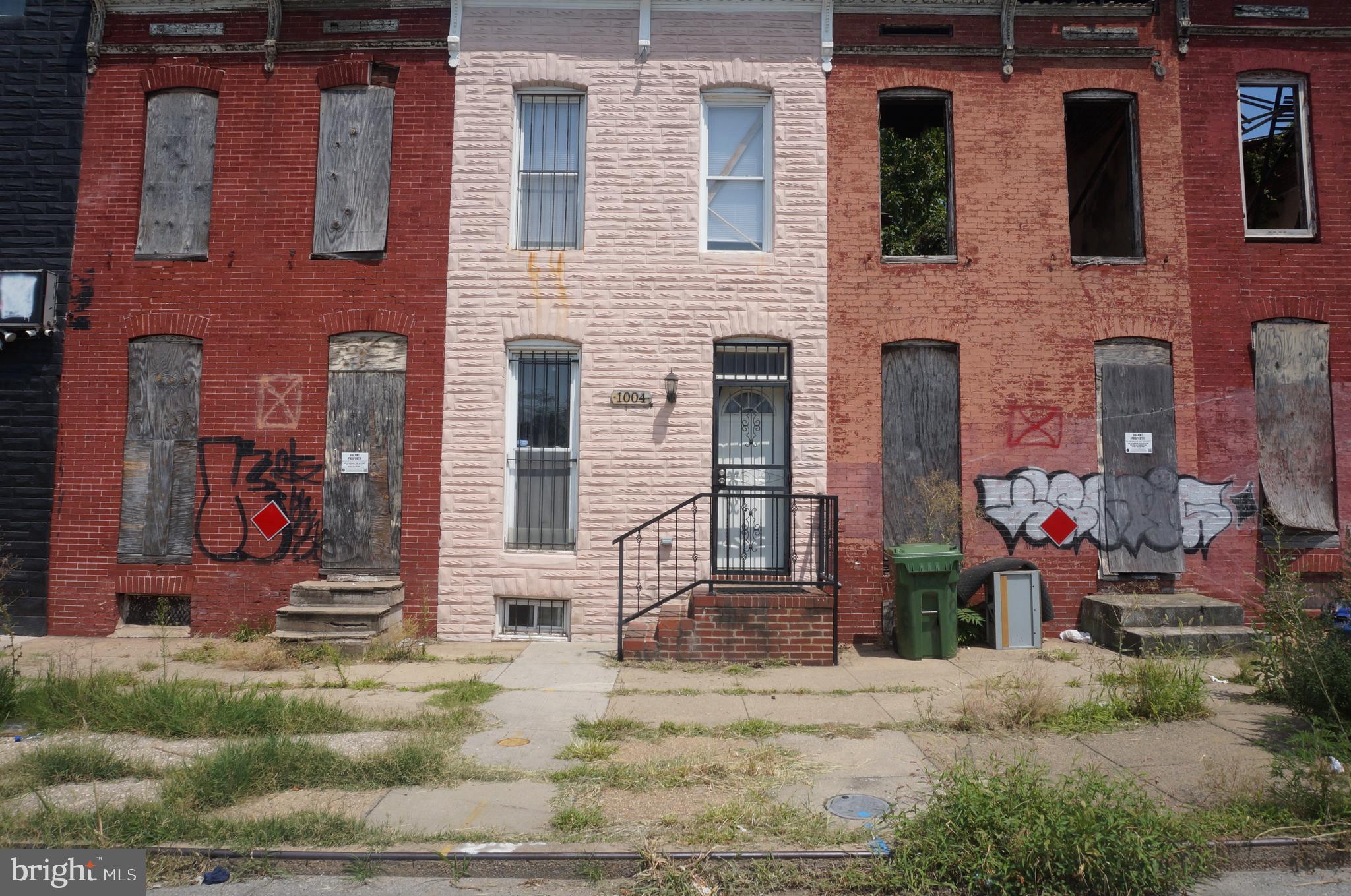 JOHNSTON SQUARE - Residential