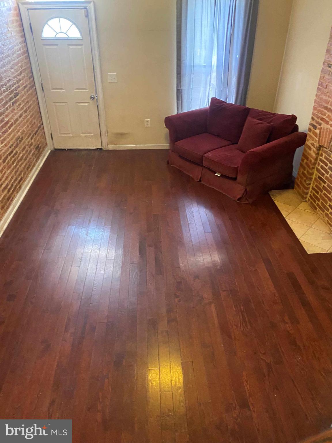 JOHNSTON SQUARE - Residential