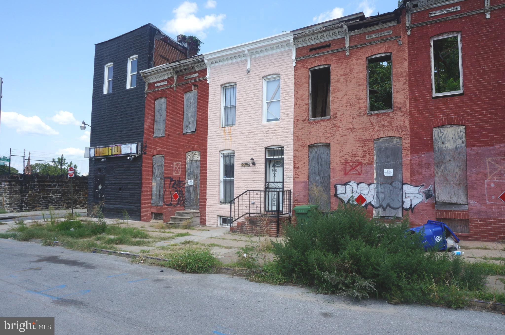 JOHNSTON SQUARE - Residential