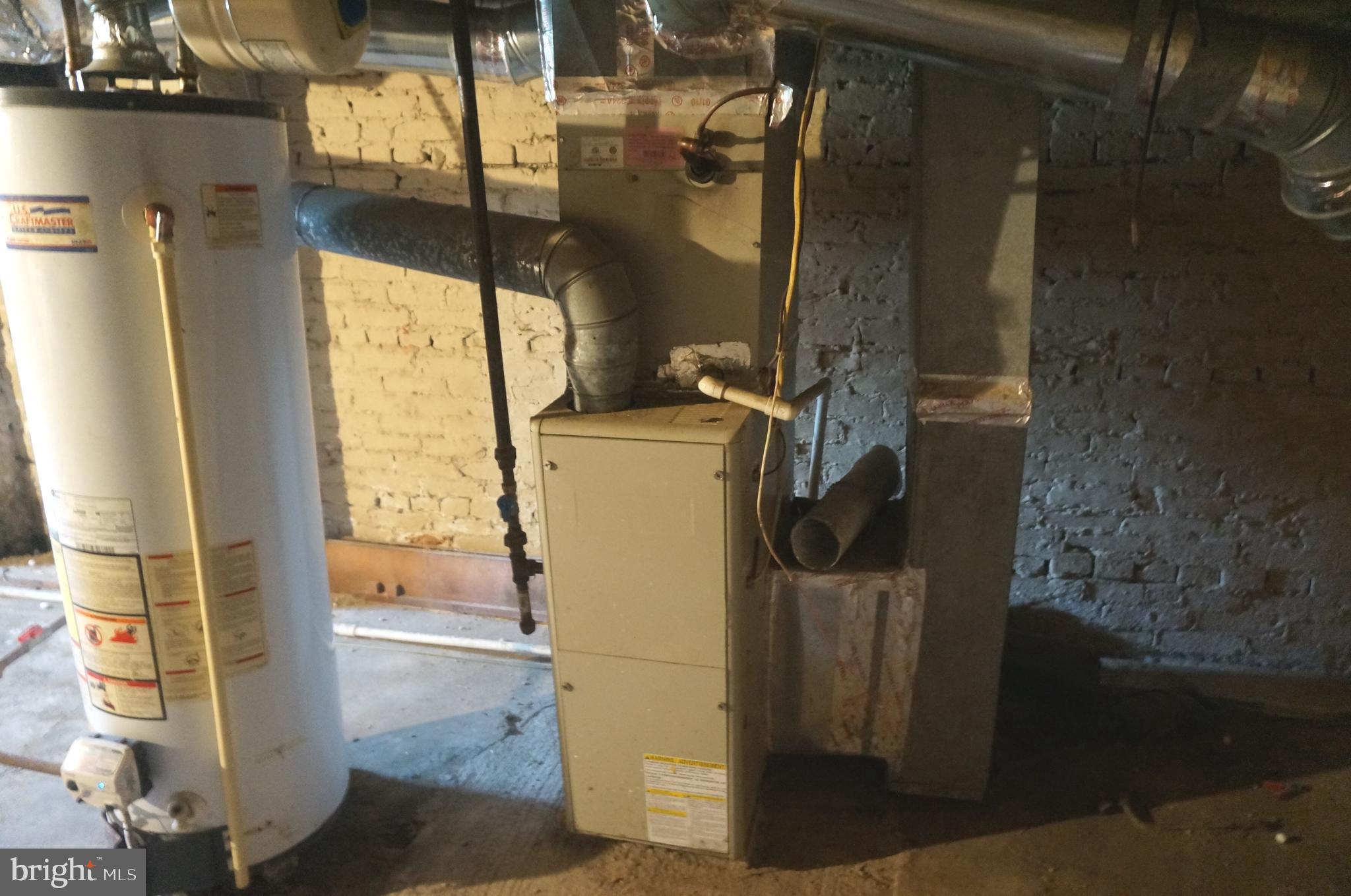 JOHNSTON SQUARE - Residential