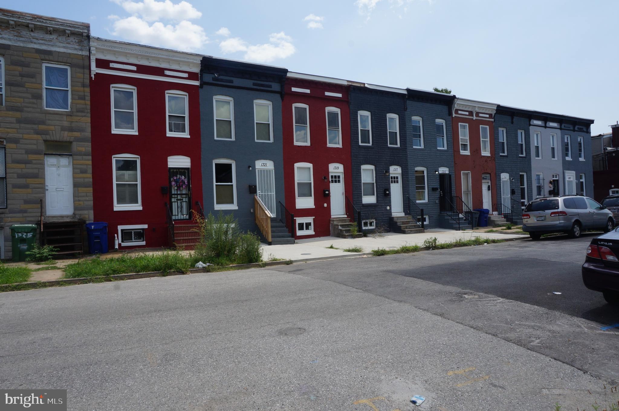 JOHNSTON SQUARE - Residential