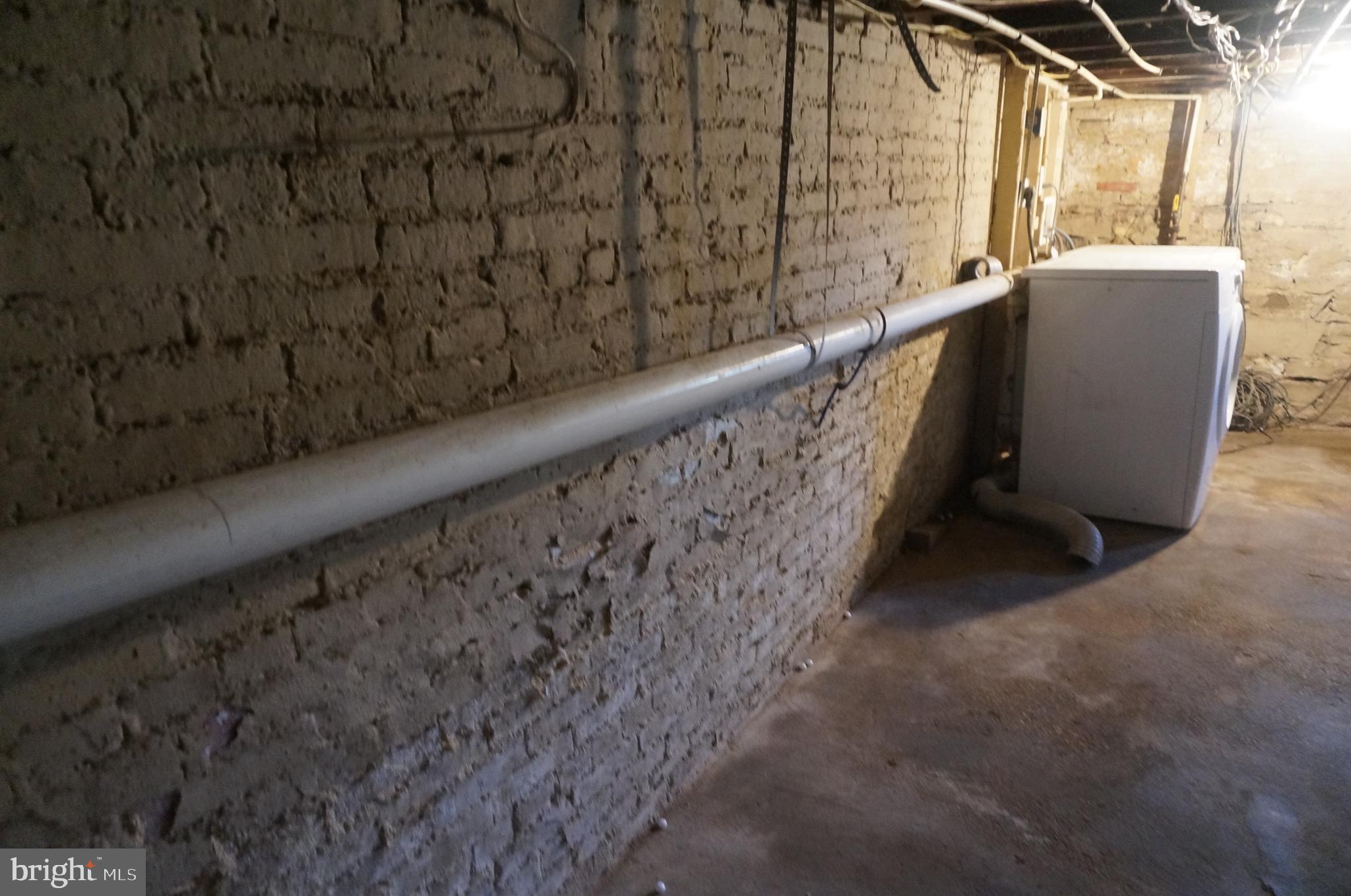 JOHNSTON SQUARE - Residential