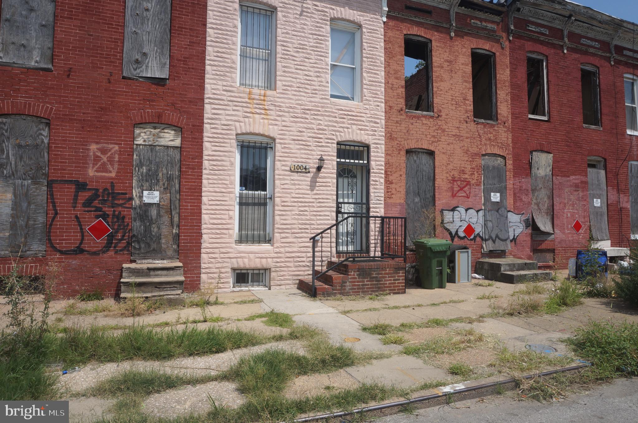 JOHNSTON SQUARE - Residential