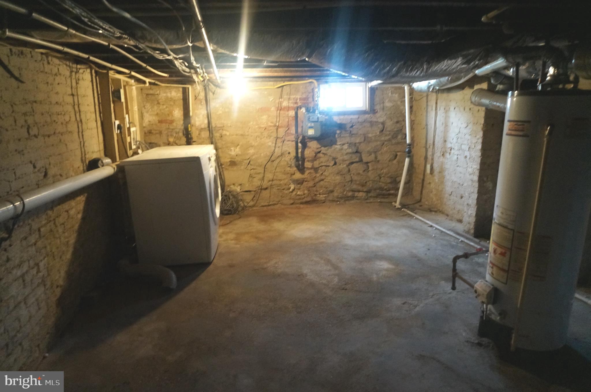 JOHNSTON SQUARE - Residential