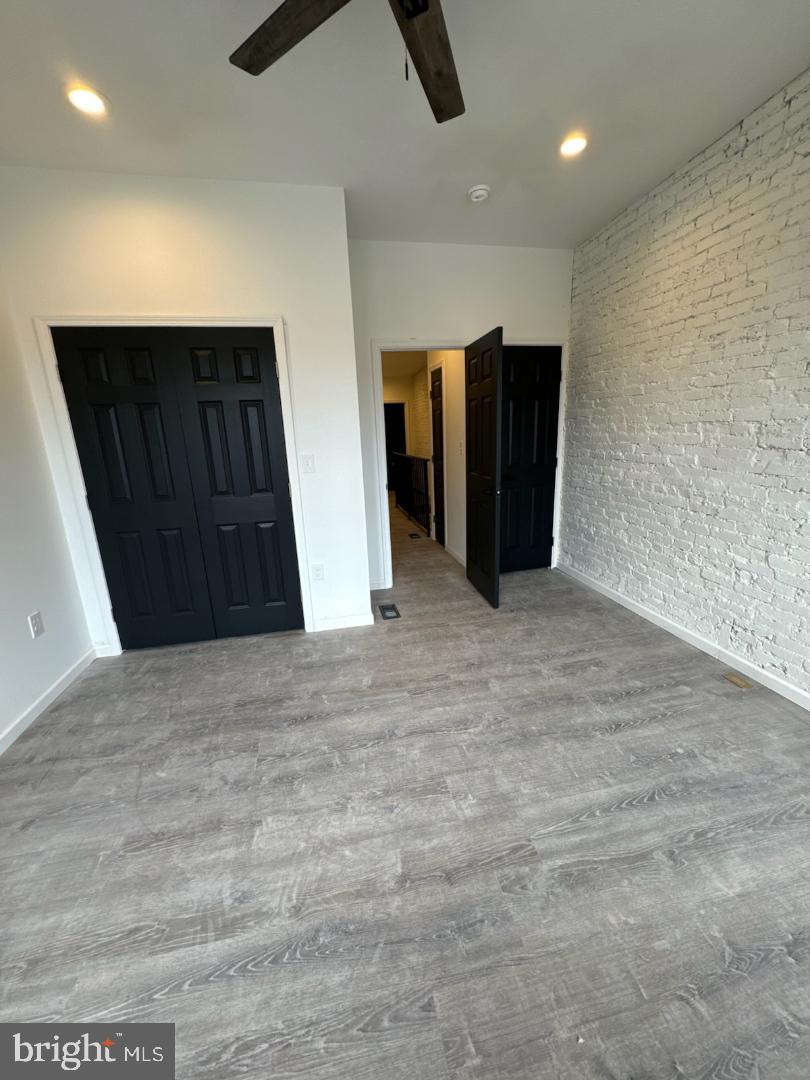 LEXINGTON - Residential Lease