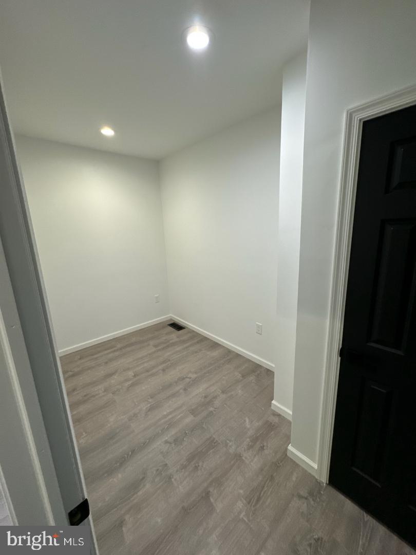 LEXINGTON - Residential Lease