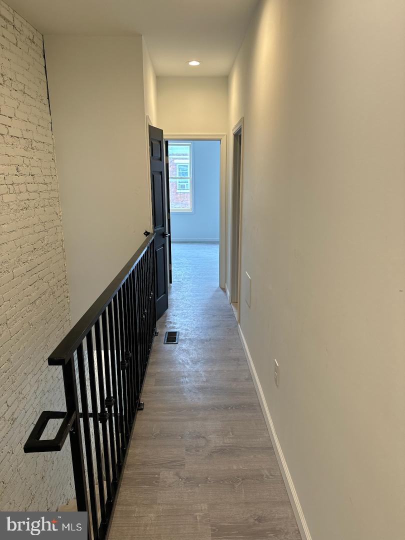 LEXINGTON - Residential Lease