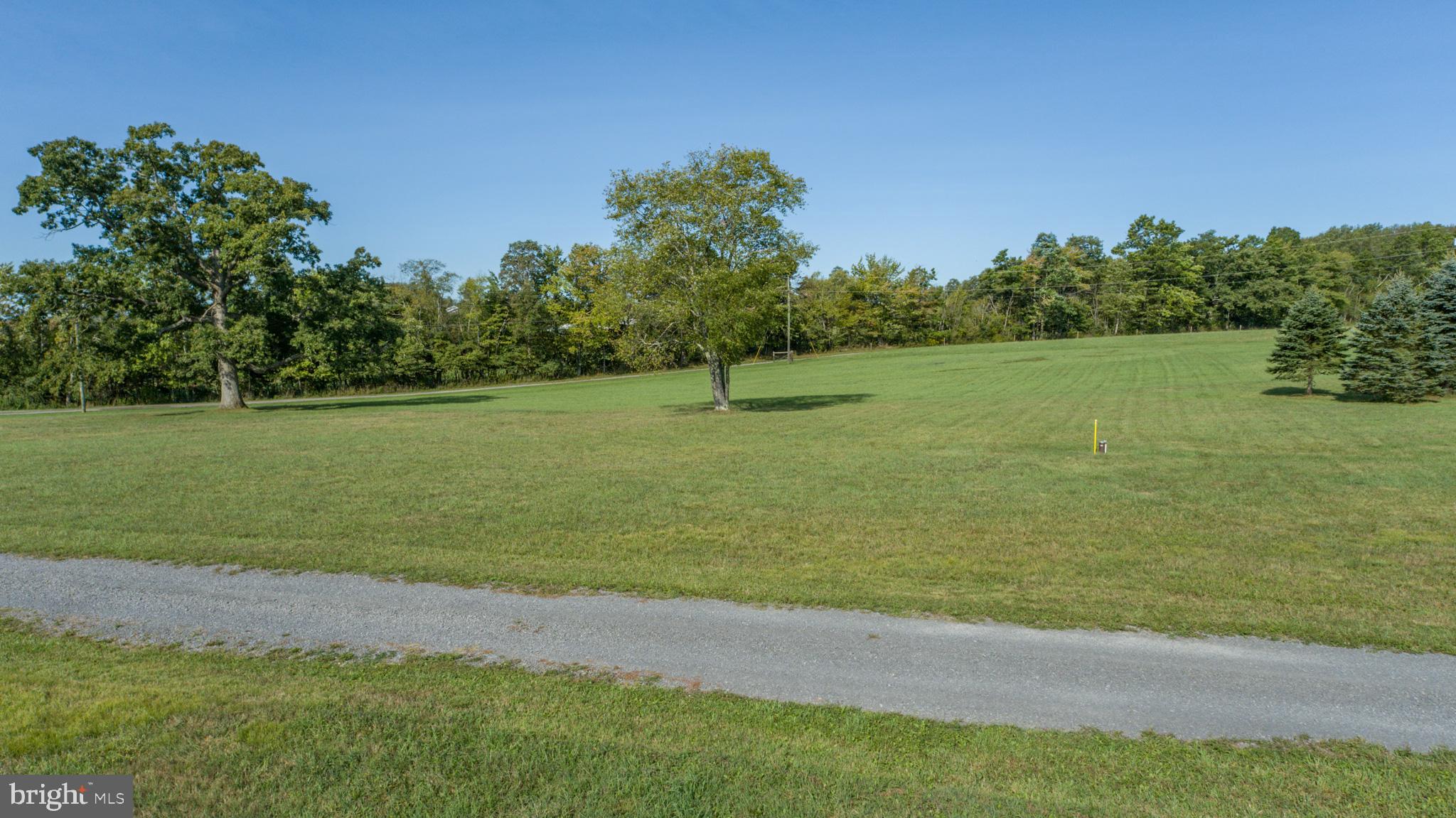 SPRING GLADE ROAD - Farm
