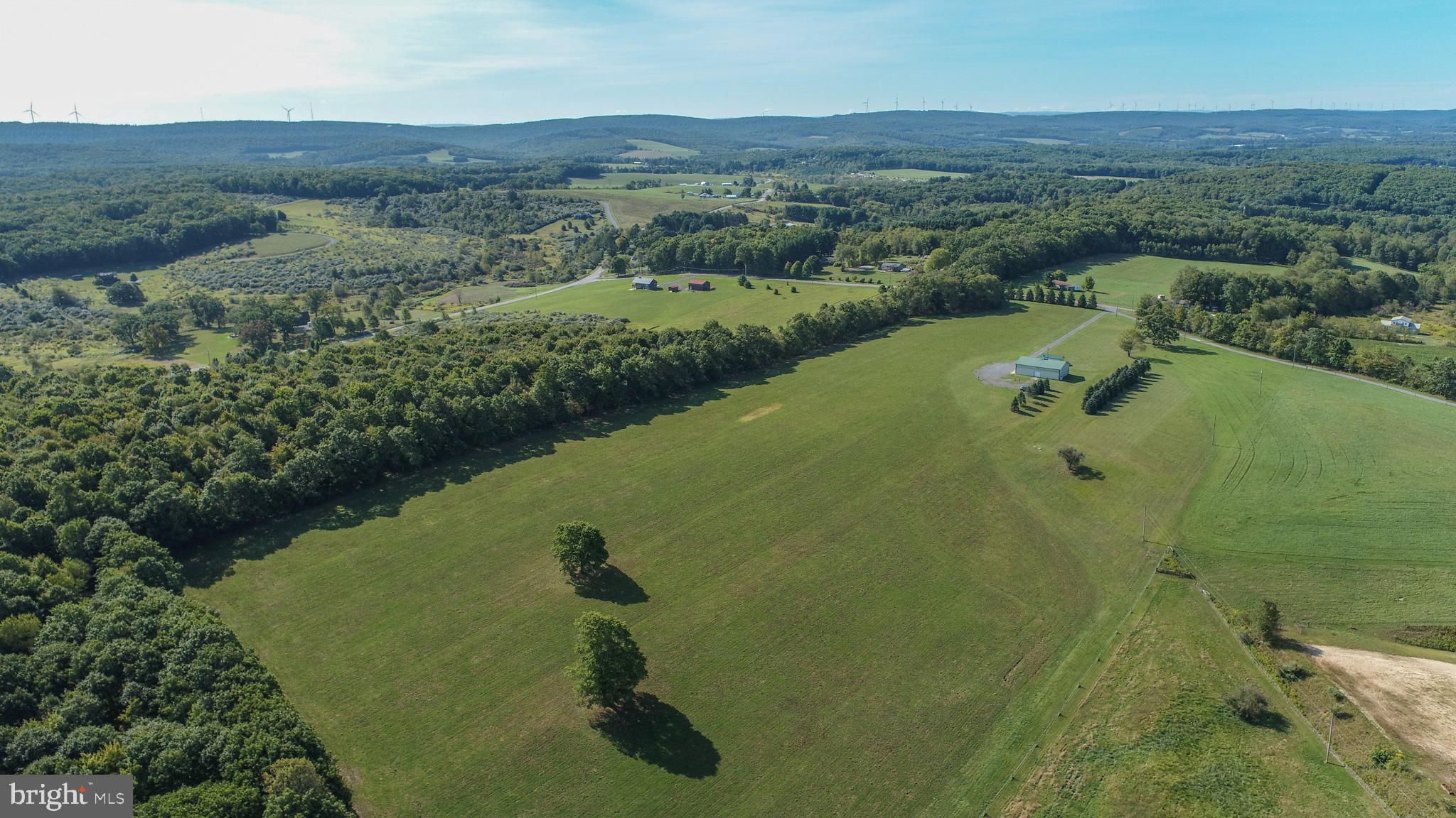 SPRING GLADE ROAD - Farm
