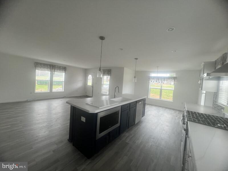 PLEASANT HILLS TR - Residential