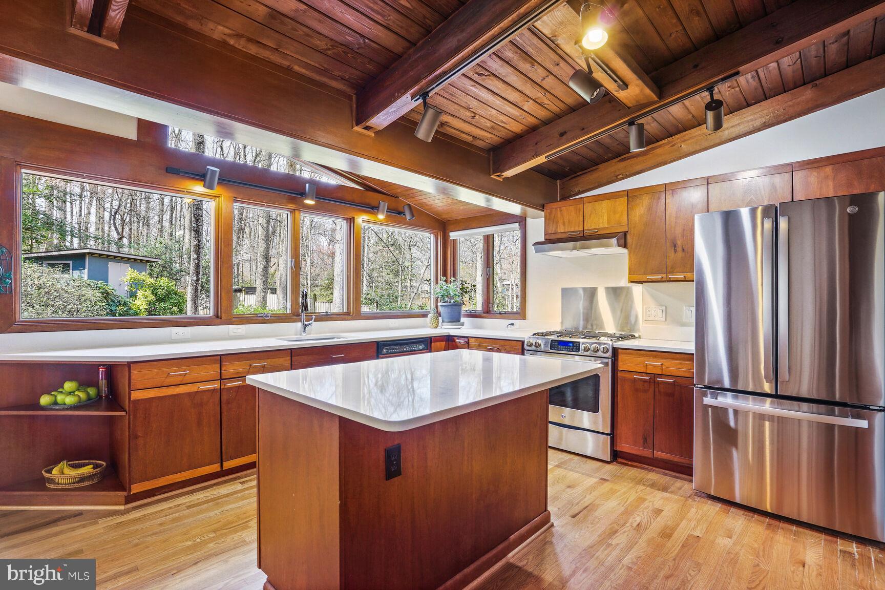 HOLMES RUN ACRES - Residential