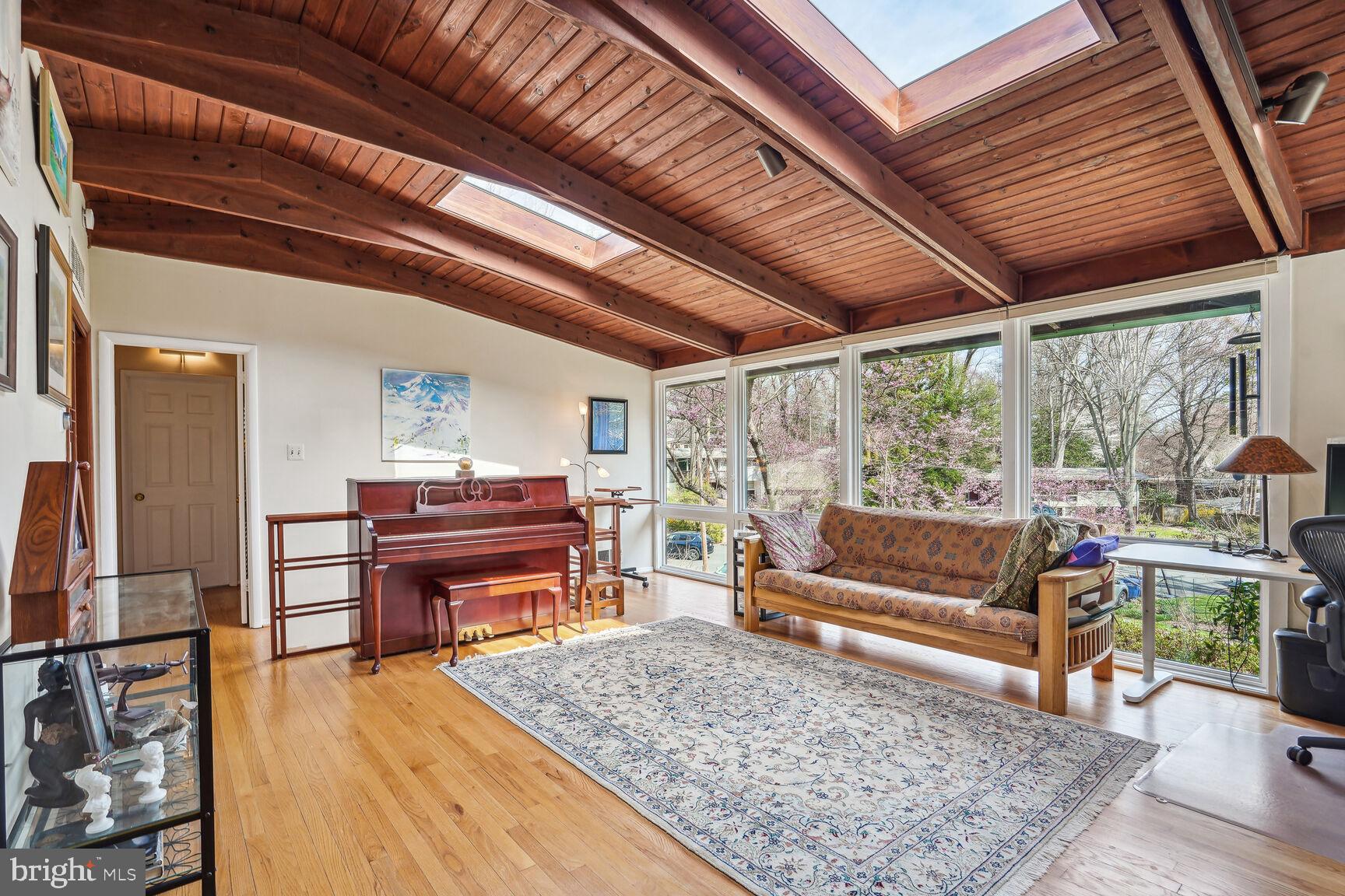 HOLMES RUN ACRES - Residential