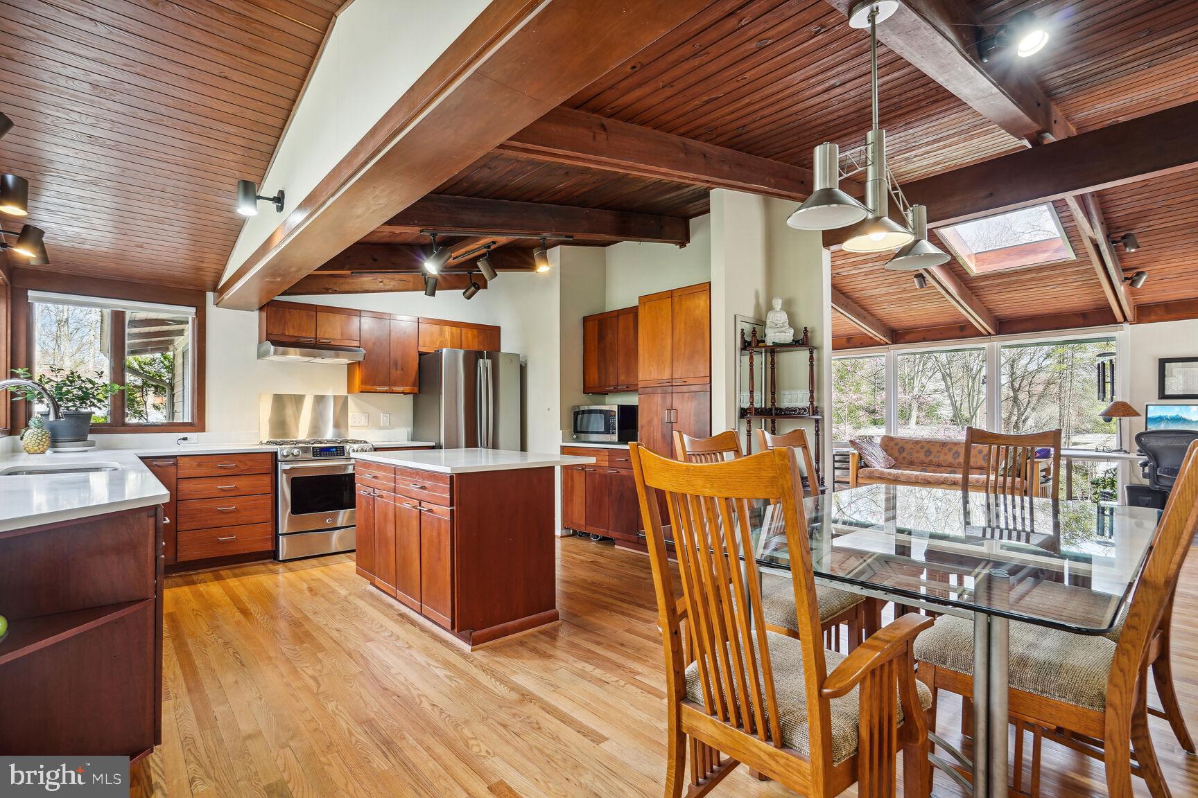 HOLMES RUN ACRES - Residential