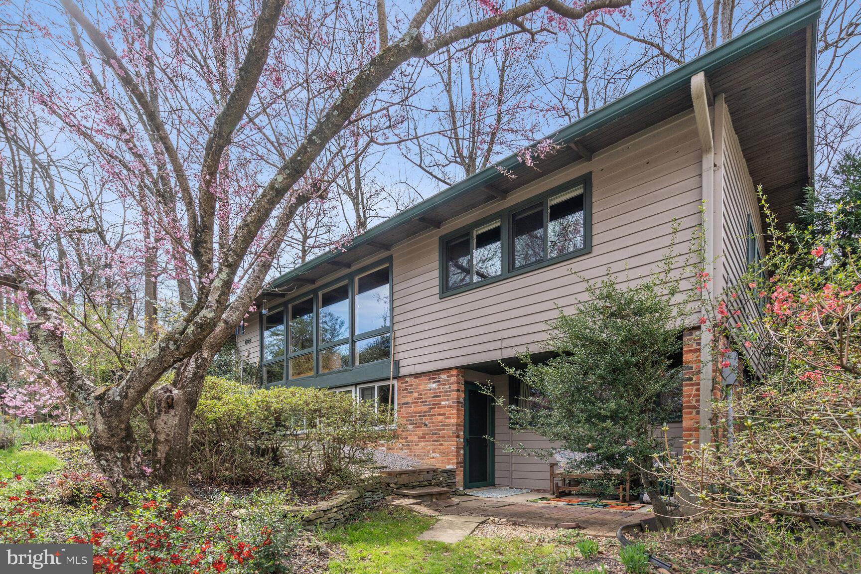 HOLMES RUN ACRES - Residential