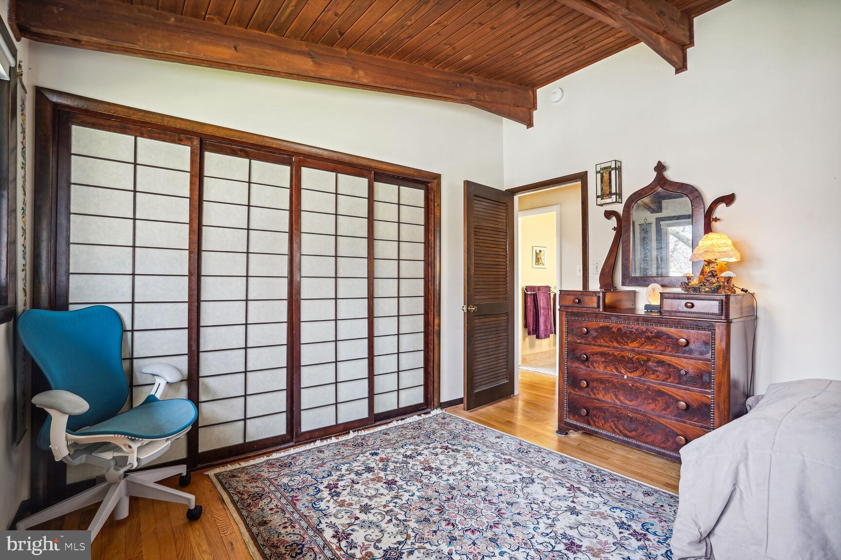 HOLMES RUN ACRES - Residential