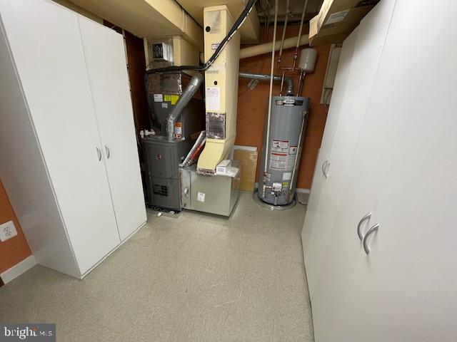 HOLMES RUN ACRES - Residential