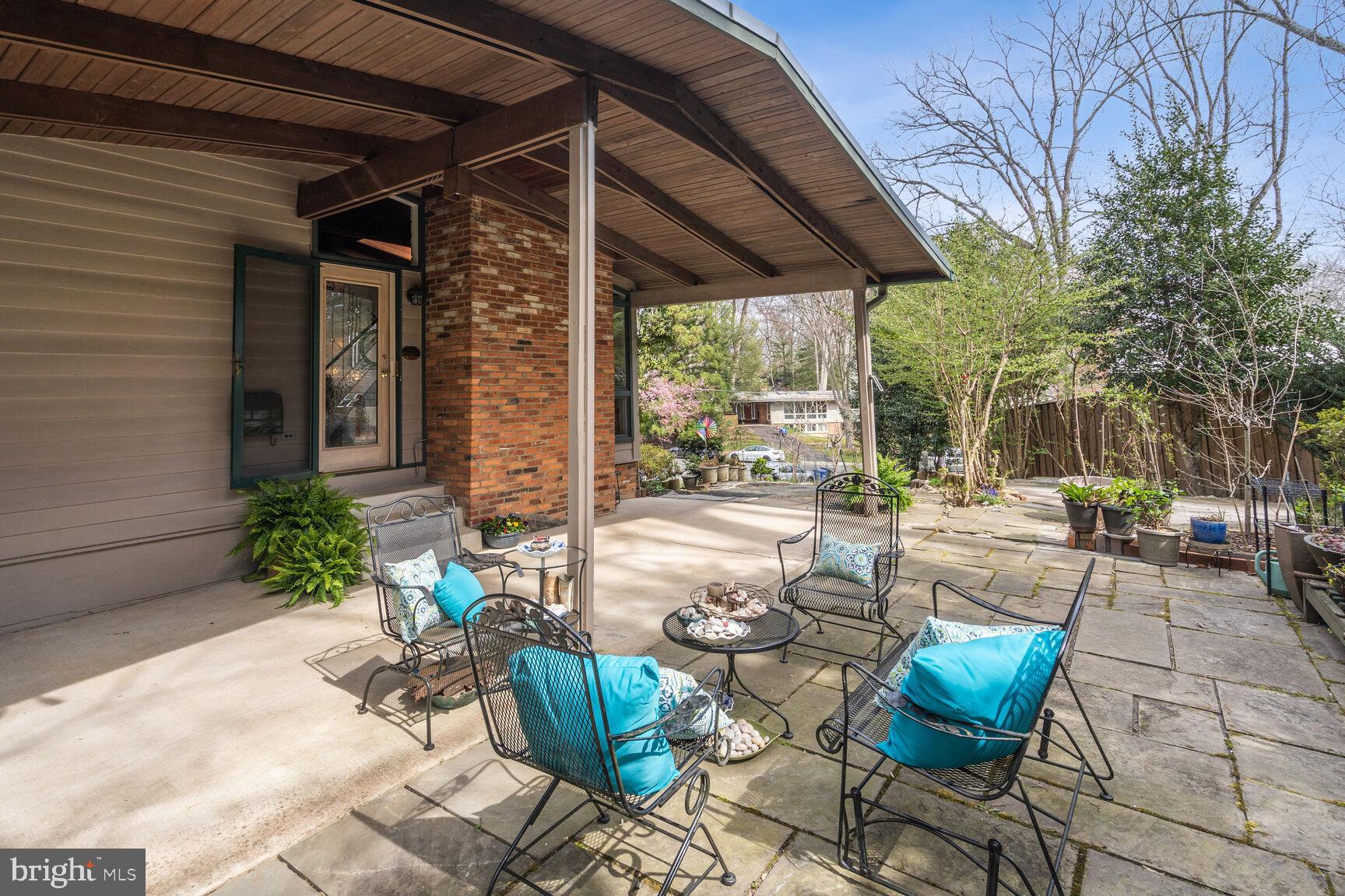 HOLMES RUN ACRES - Residential