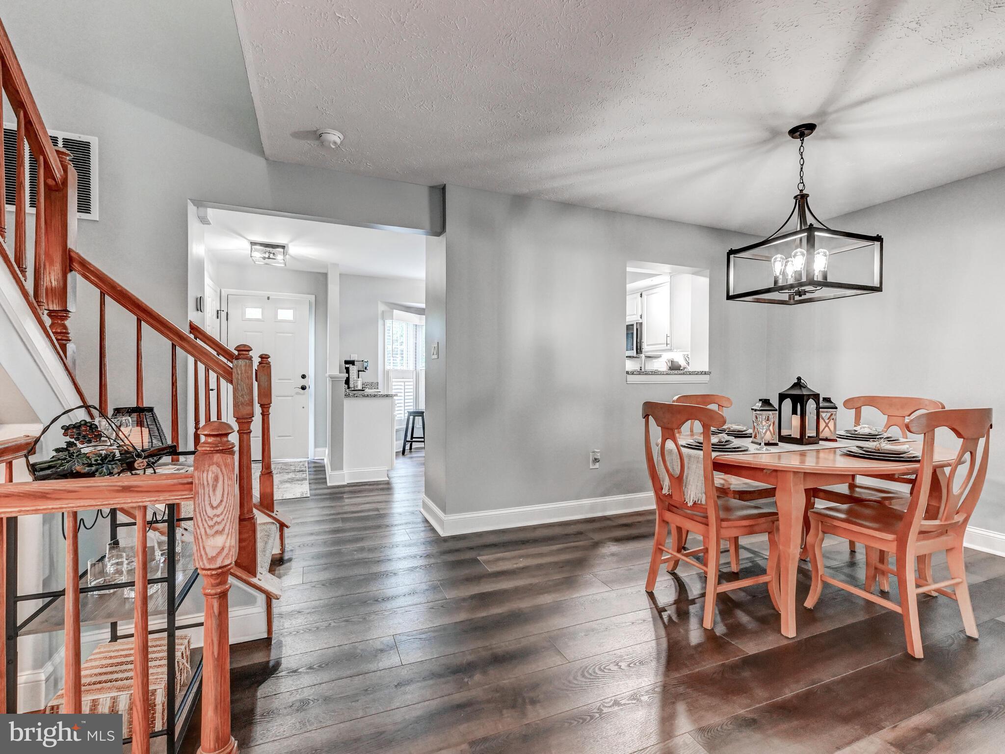 BRIGHTFIELD - Residential