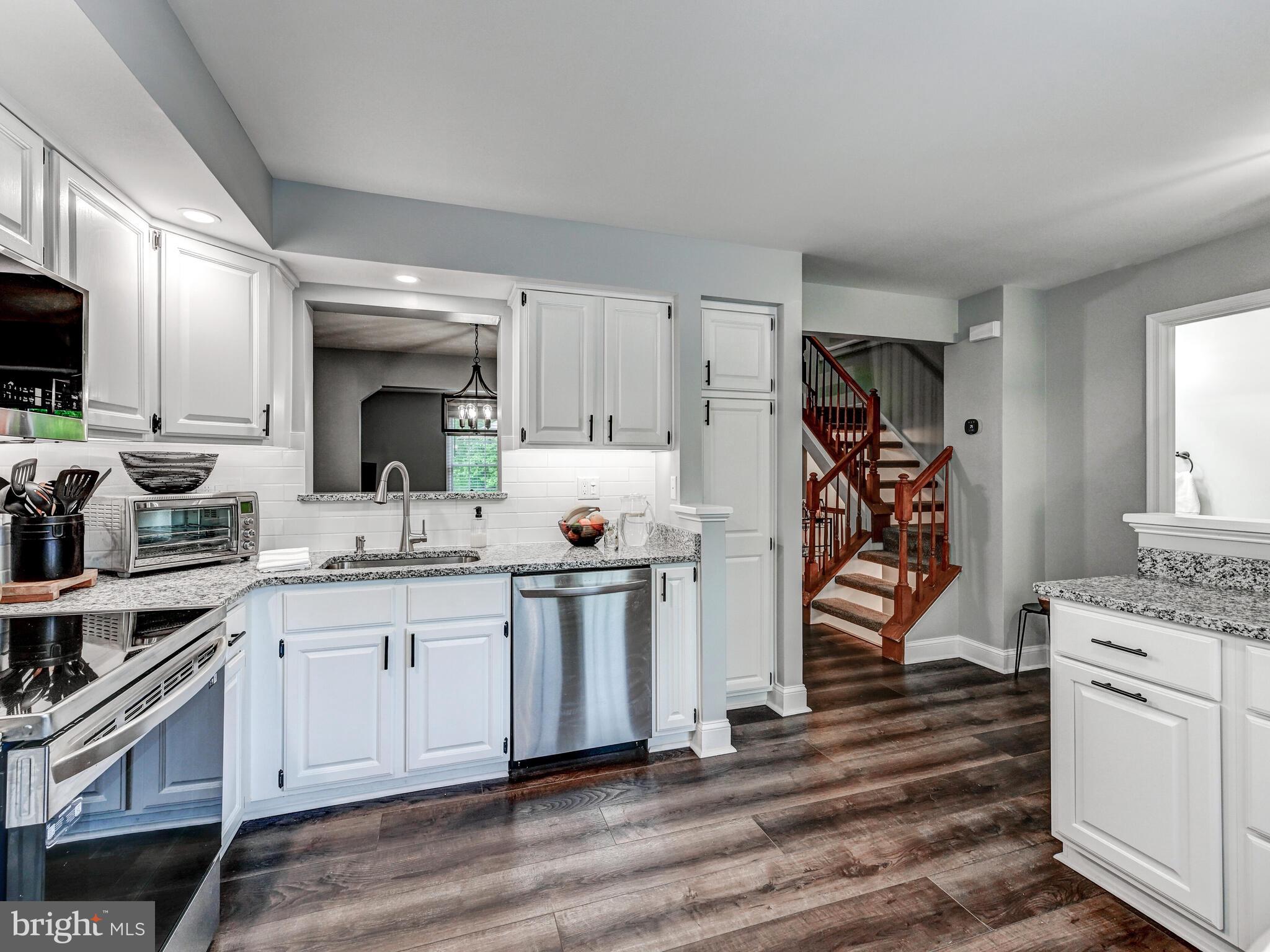 BRIGHTFIELD - Residential