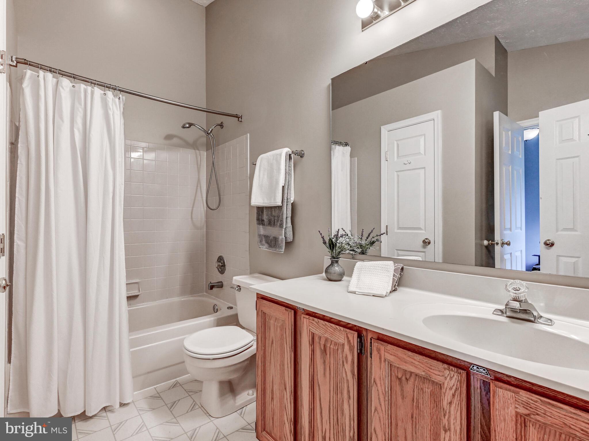 BRIGHTFIELD - Residential