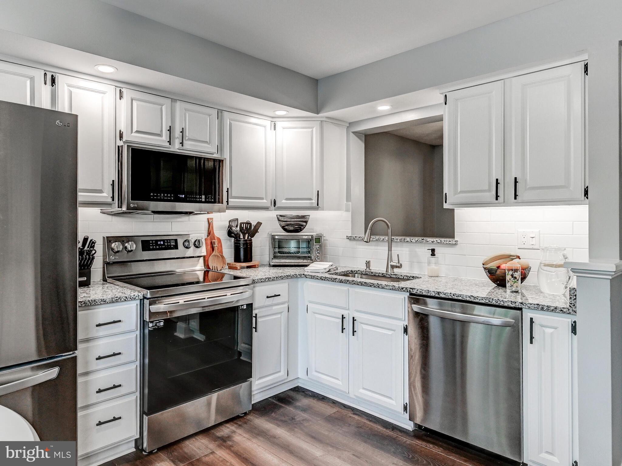 BRIGHTFIELD - Residential