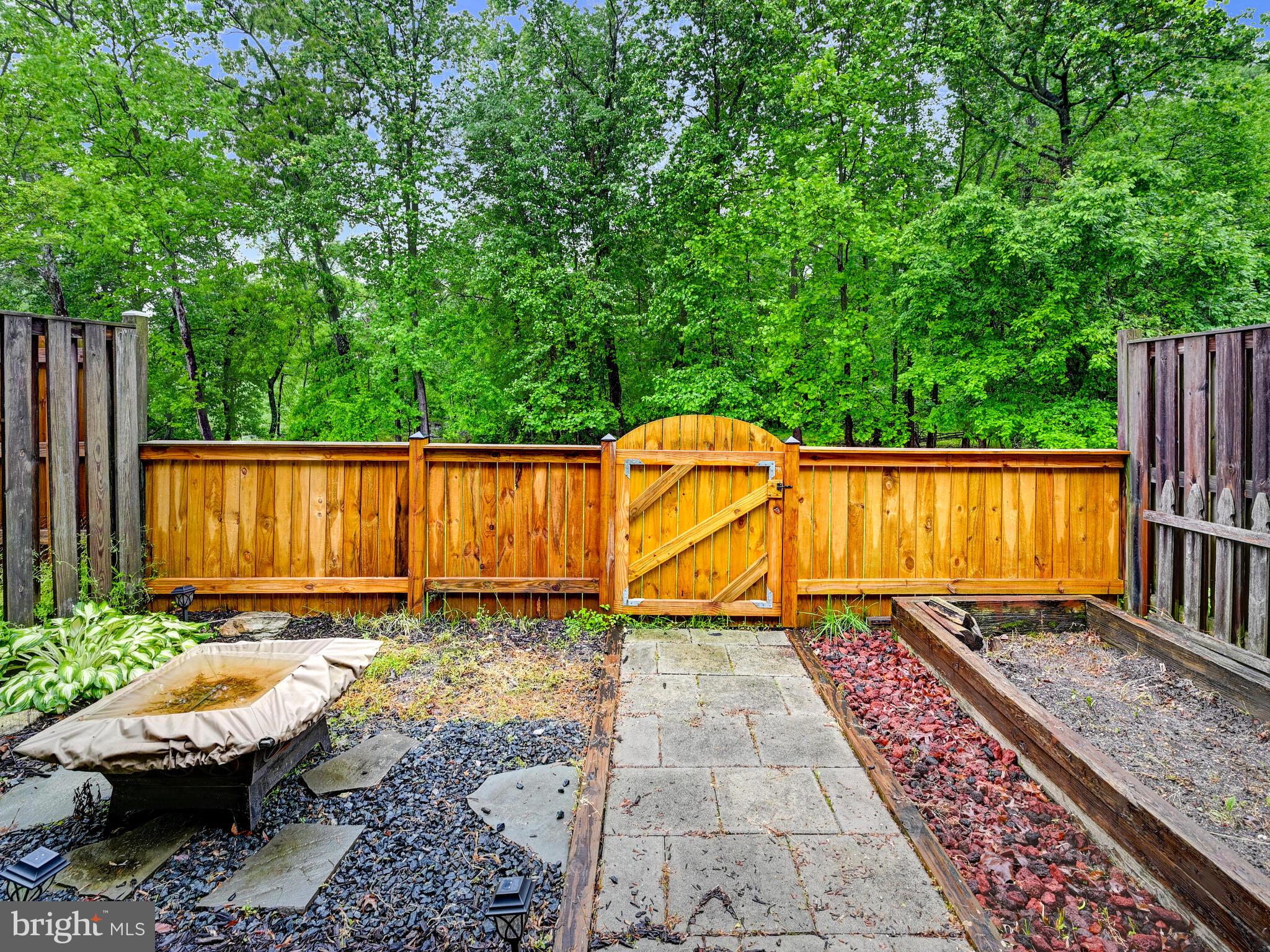 BRIGHTFIELD - Residential