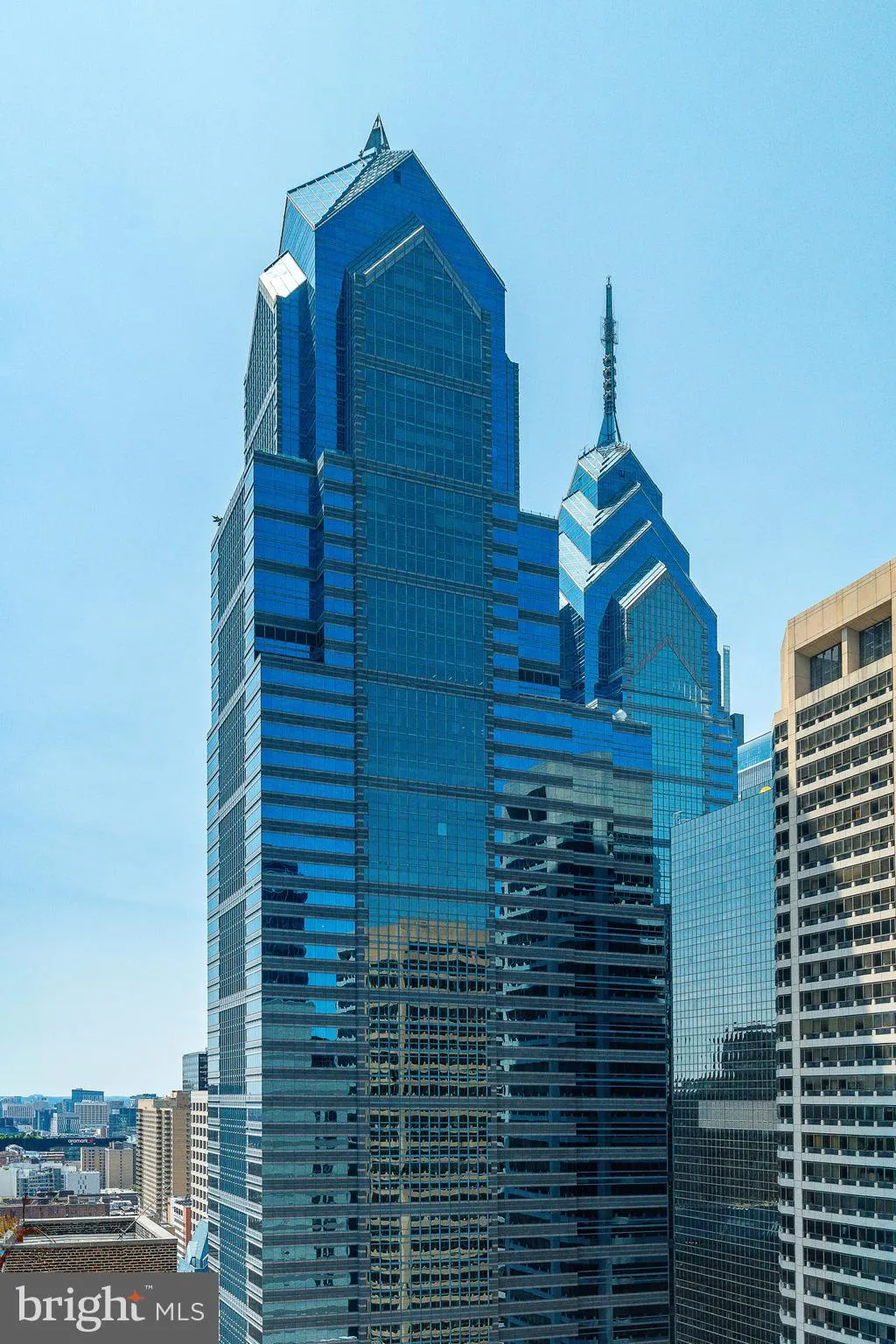 Philadelphia, Pennsylvania 19102, United States, 2 Bedrooms Bedrooms, ,2 BathroomsBathrooms,Residential,Active,165820